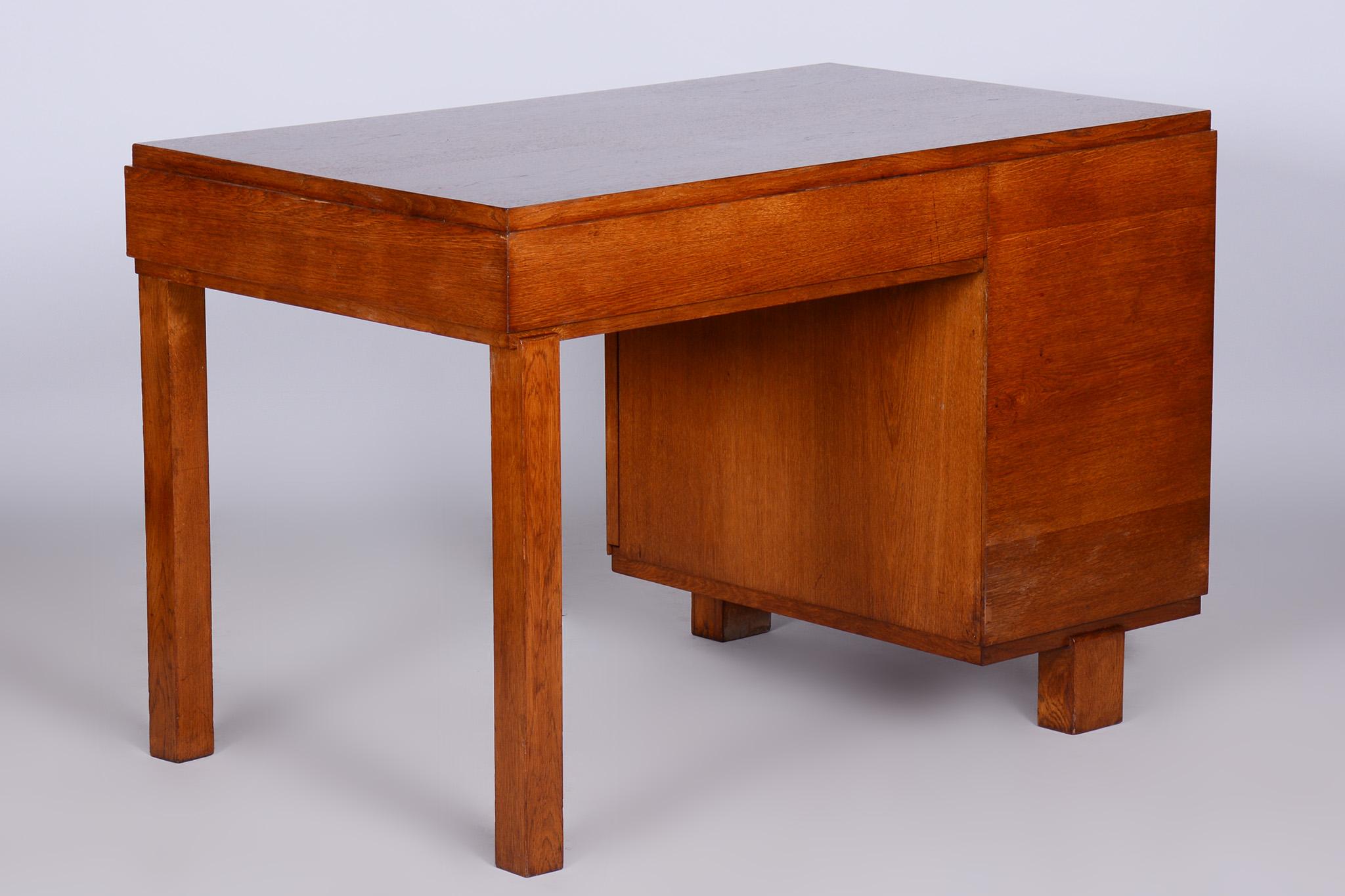 Czech Art Deco Oak Writing Desk Made in the 1930s, Restored For Sale 9