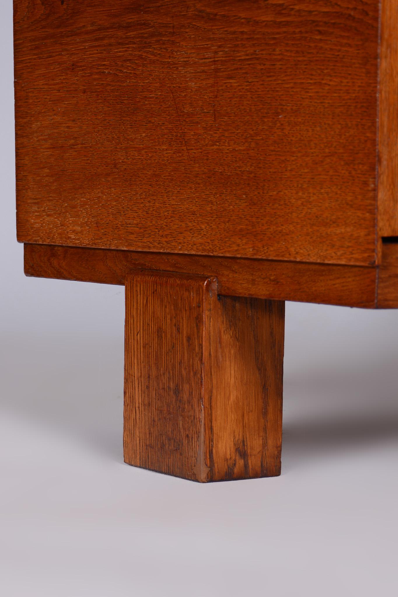 Czech Art Deco Oak Writing Desk Made in the 1930s, Restored For Sale 5