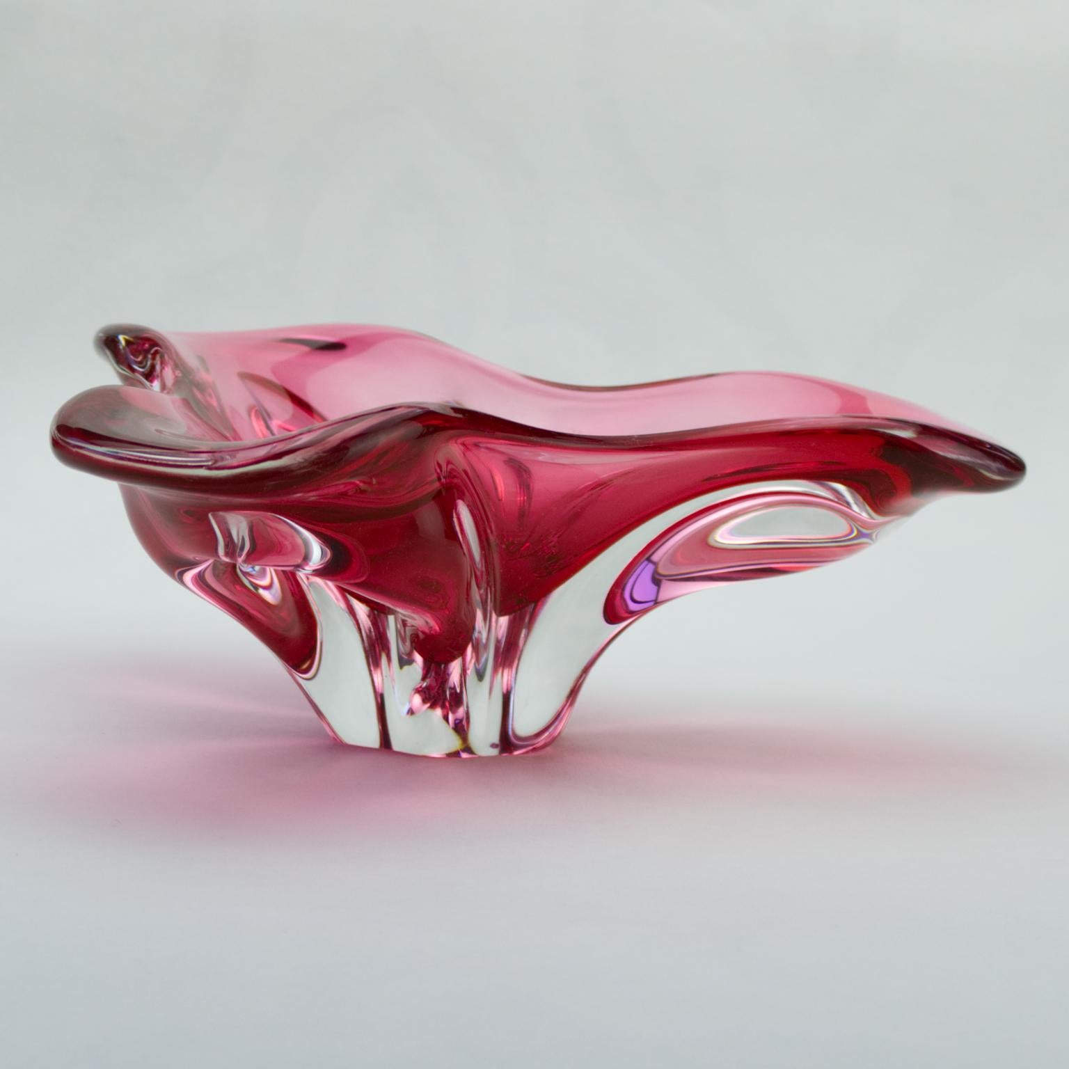 Czech Art Glass Bowl by Josef Hospodka, Chribska Glasswork, 1960 In Good Condition In Lucenec, SK
