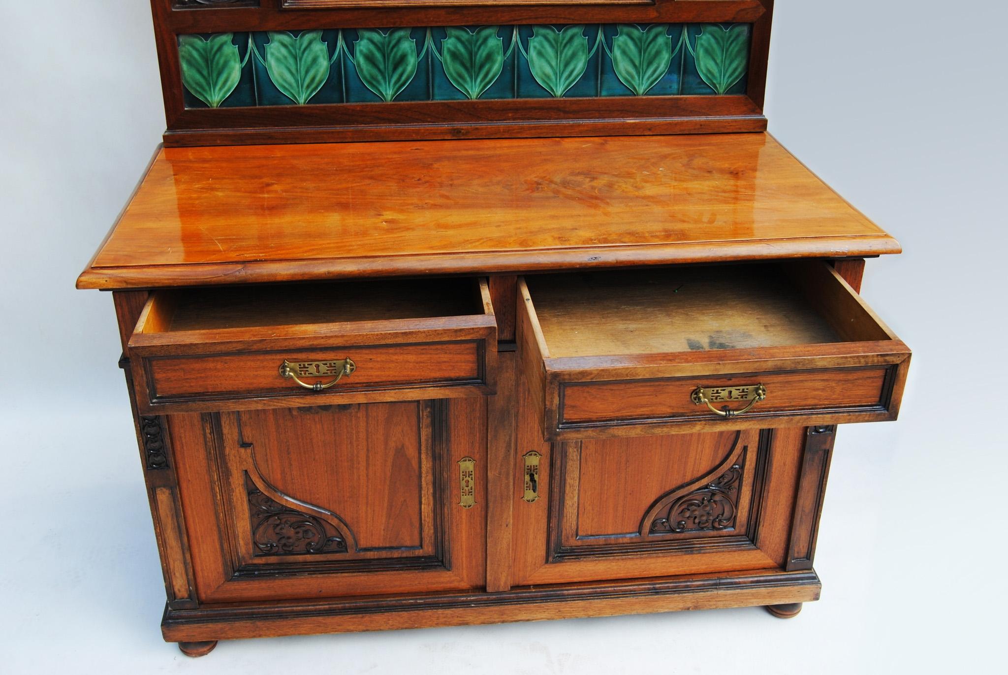 20th Century Czech Art Nouveau Dressing Table with Mirror, Walnut, Restored, 1910s For Sale