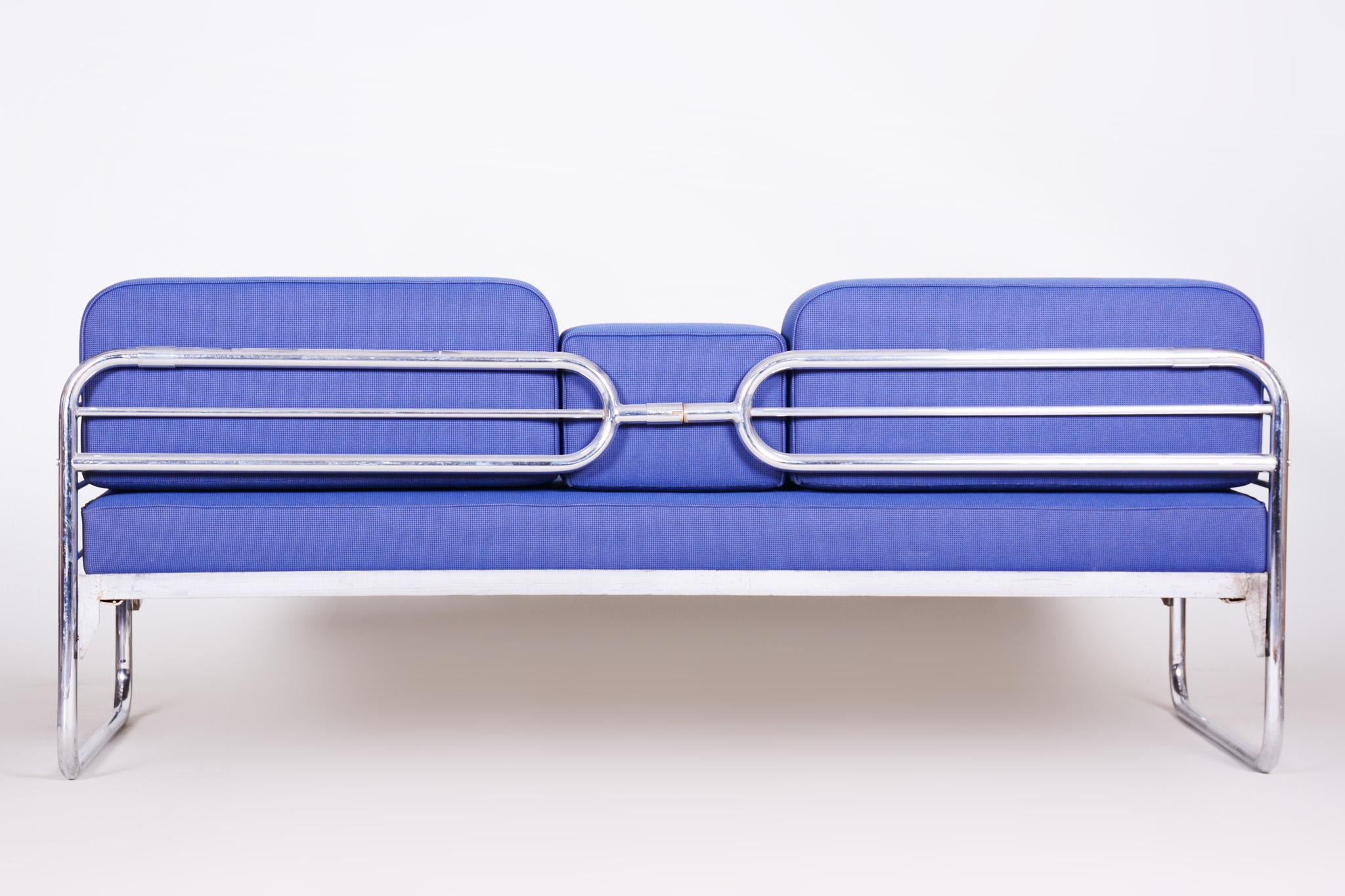 20th Century Czech Bauhaus Blue Tubular Chrome Sofa by Hynek Gottwald, New Upholstery, 1930s For Sale