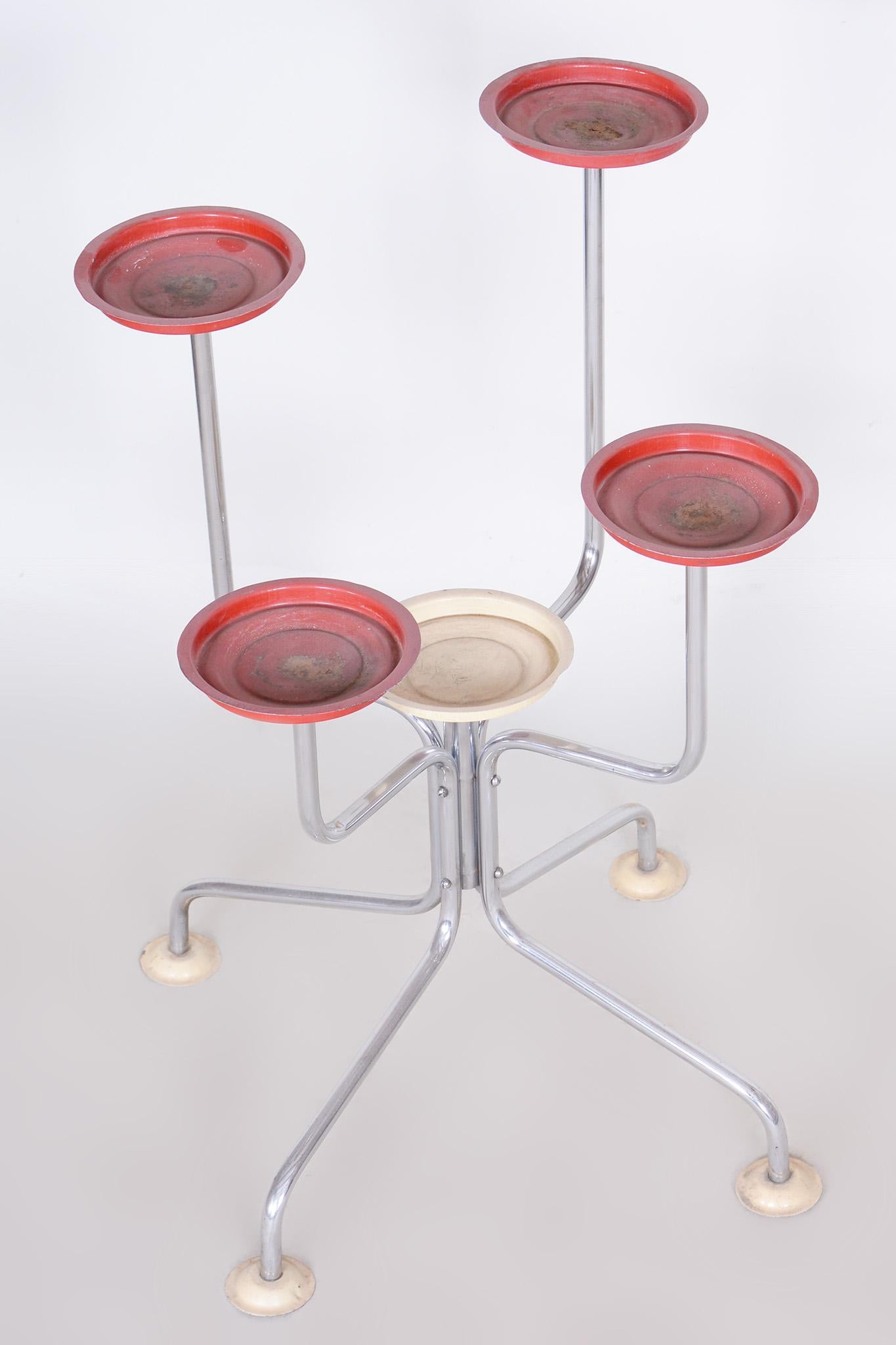 Czech Bauhaus Flower Stand Made of Chrome Plated Steel, Stable, 1930s For Sale 2