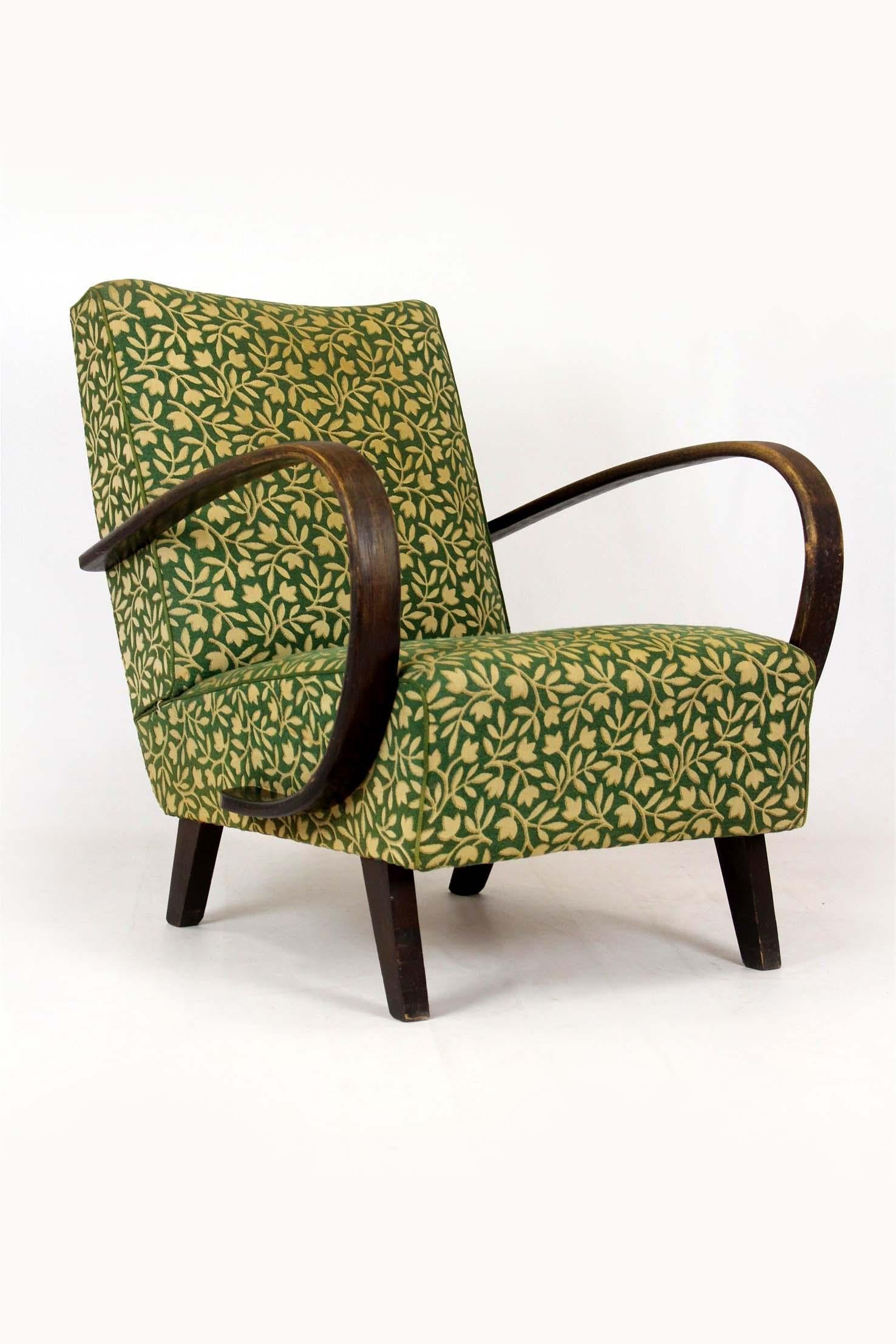 Tschechischer Bugholzsessel von Jindřich Halabala für Up Závody, 1950er Jahre (20. Jahrhundert) im Angebot