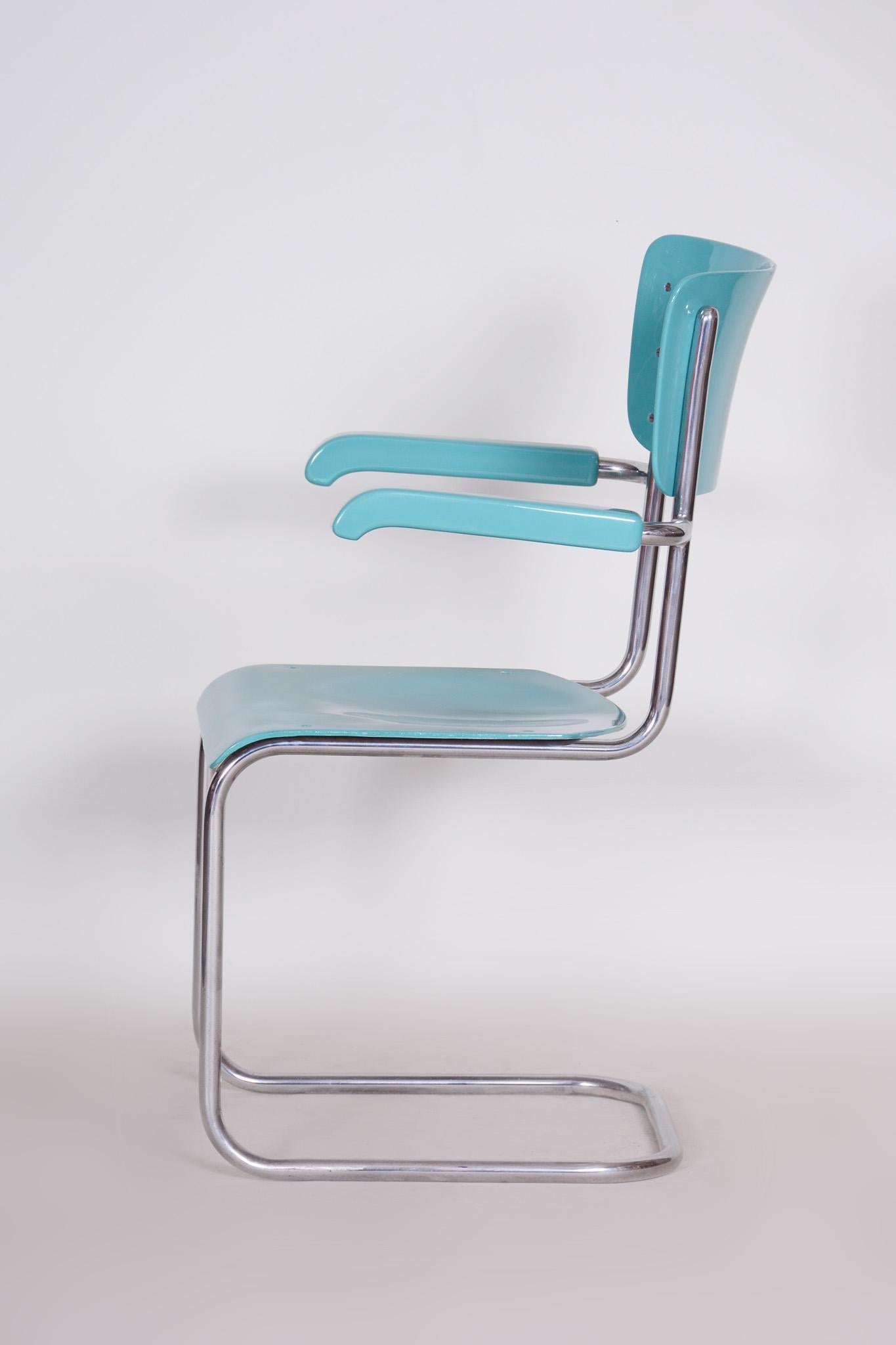 Chrome Fauteuil Bauhaus en hêtre bleu tchèque, Vichr a Spol., chrome, haute brillance, années 1930 en vente