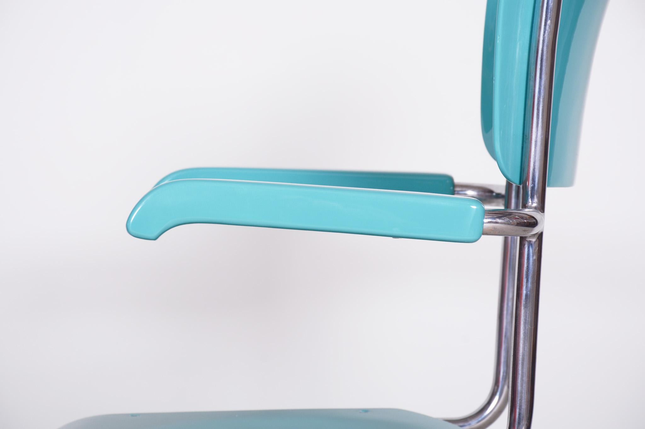 Fauteuil Bauhaus en hêtre bleu tchèque, Vichr a Spol., chrome, haute brillance, années 1930 en vente 3