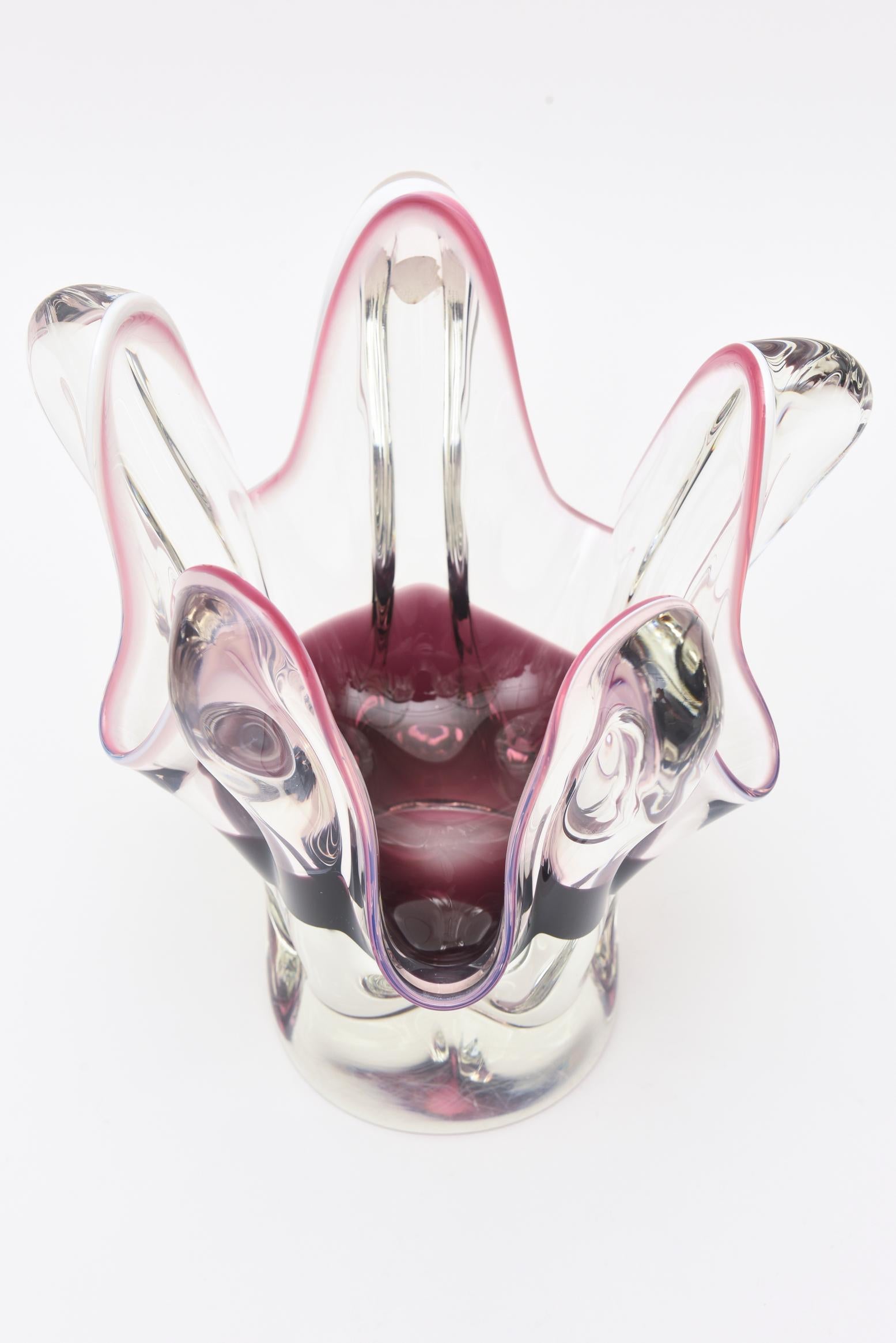 Czech Bohemia Sommerso Glass Aubergine Purple Pink Tentacle Vase, 60's In Good Condition In North Miami, FL