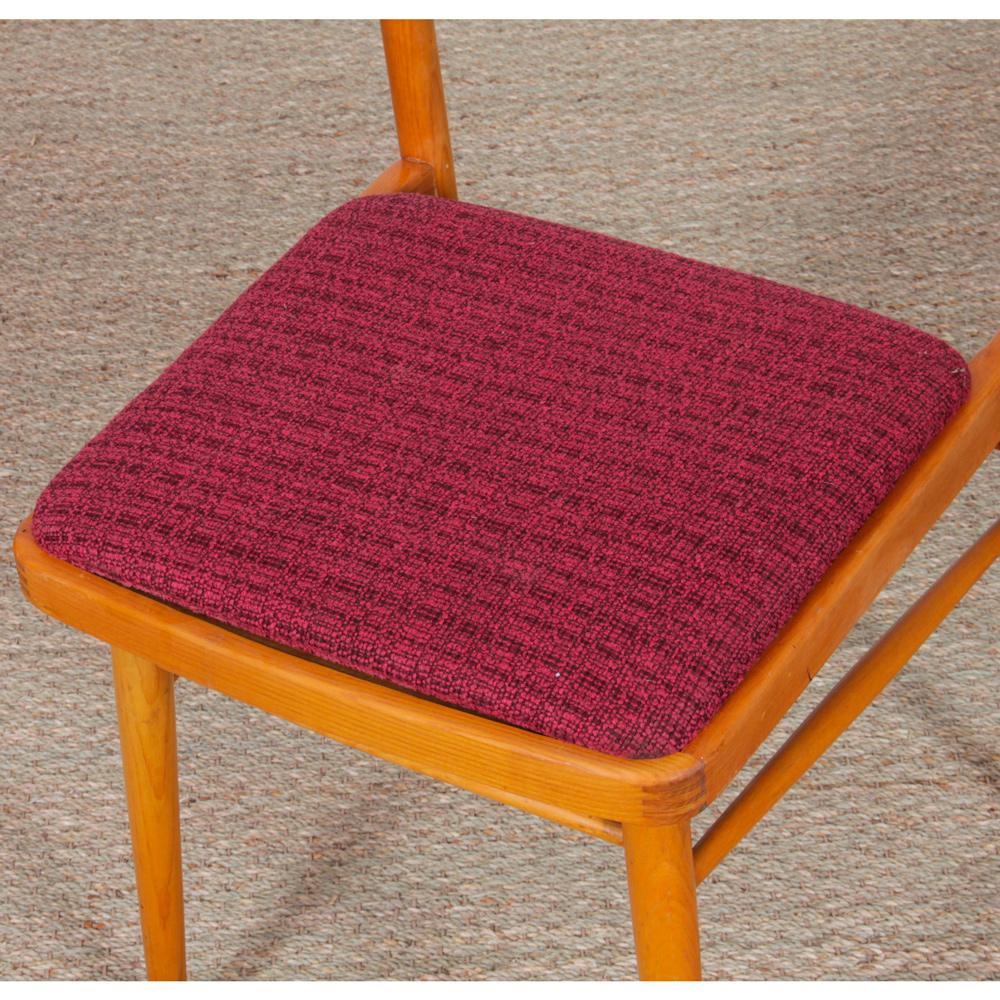 Czech chair produced by Ton, 1970s (Slowakisch) im Angebot