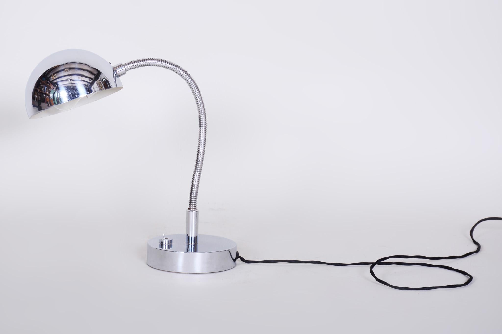 Czech Chrome Functionalism Bauhaus Table Lamp, Restored and Electrified, 1930s In Good Condition In Horomerice, CZ
