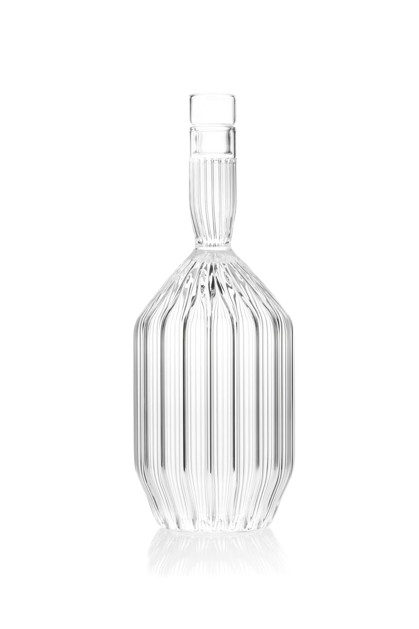 XXIe siècle et contemporain Set de deux verres à liqueur et d'une carafe à décanter transparente AM Contemporary en stock en vente