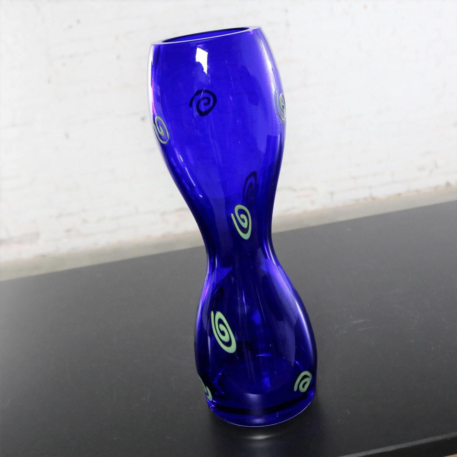 malik crystal vase