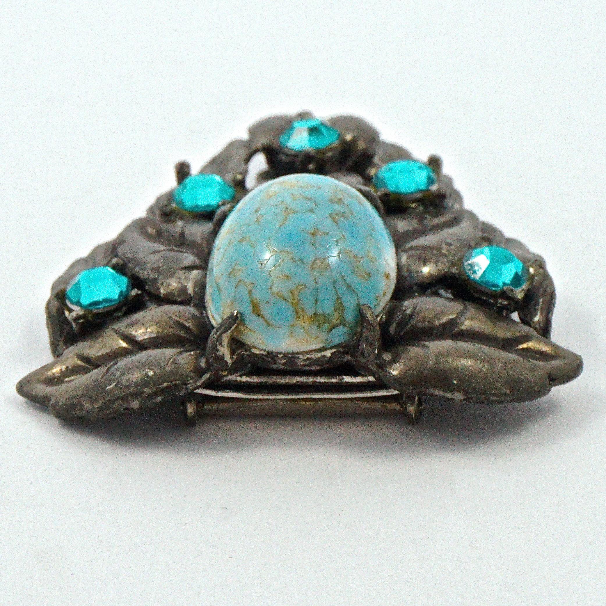 Czech Faux Turquoise and Rose Montee Sea Green Rhinestone Leaf Dress Clip In Good Condition For Sale In London, GB
