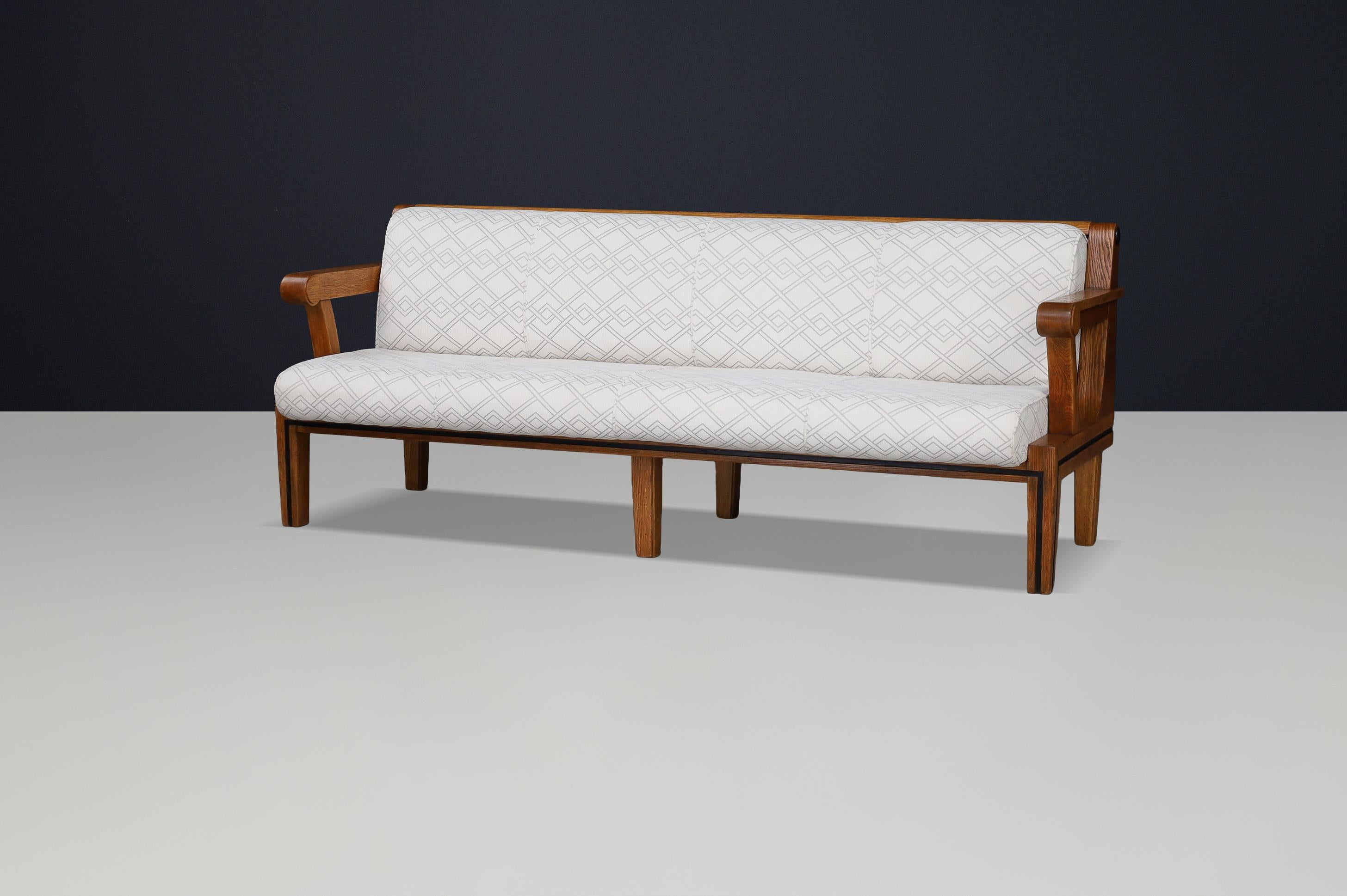 Czech Functionalist Oak Three-Seat Sofa, Czechoslovakia, 1930s For Sale 3