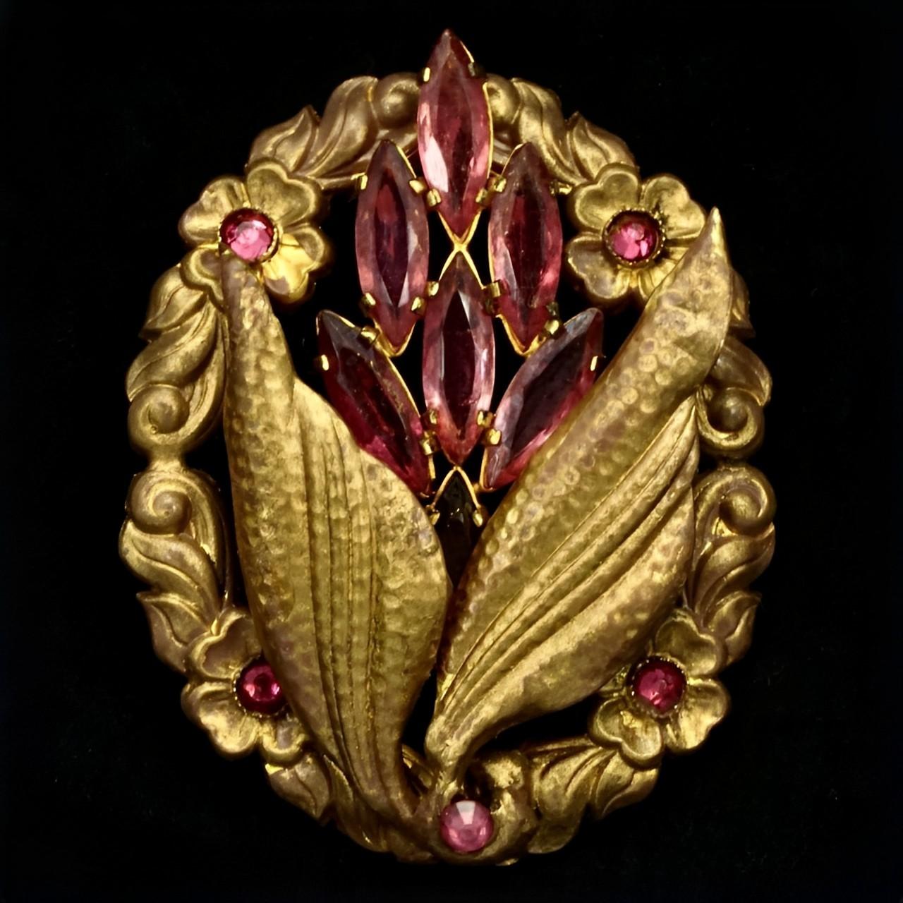 Czech Gilt Metal and Pink Glass Floral Brooch circa 1930s In Good Condition In London, GB