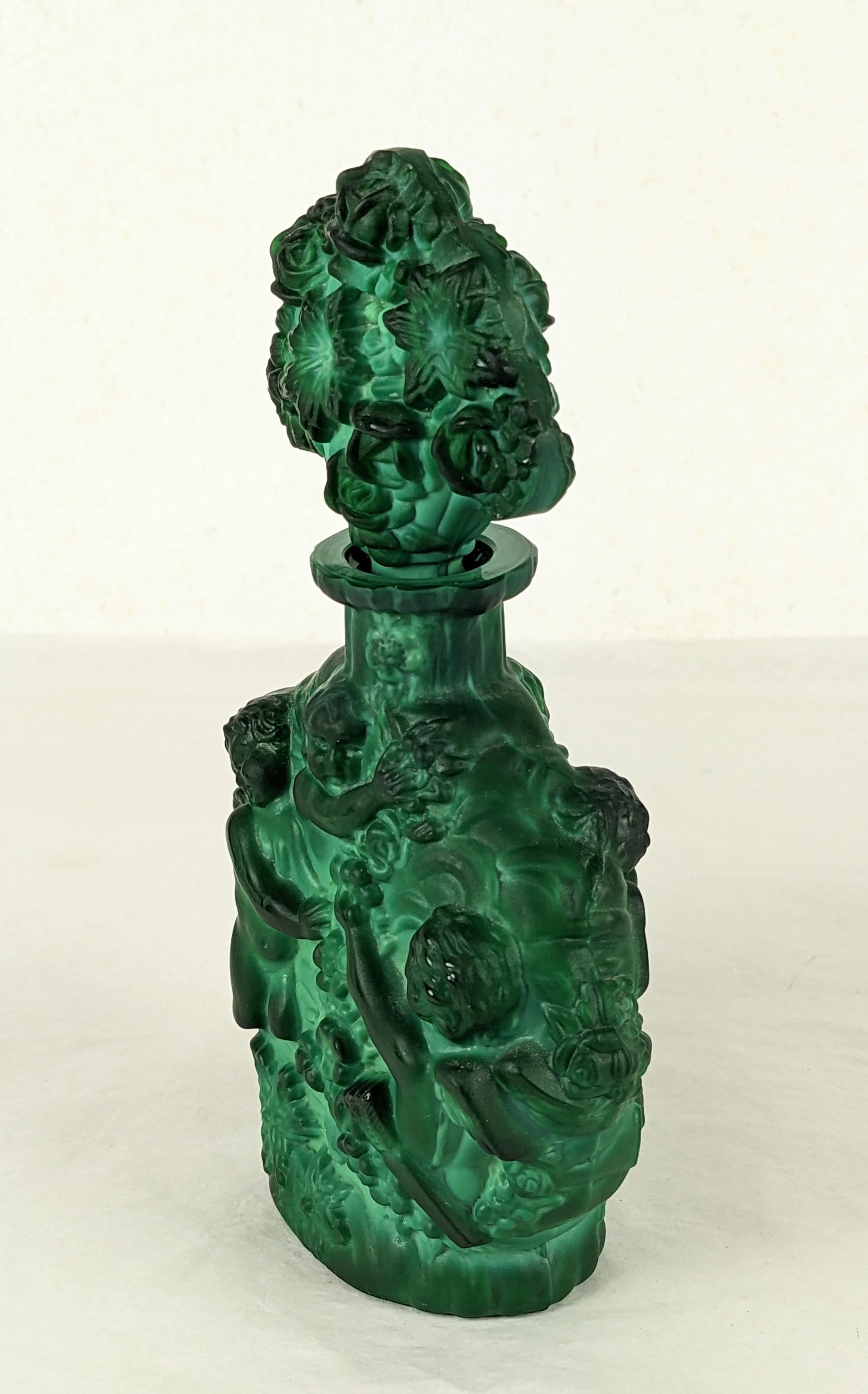 Tschechische Parfümflasche aus Malachitglas, Ingrid im Zustand „Hervorragend“ im Angebot in Riverdale, NY