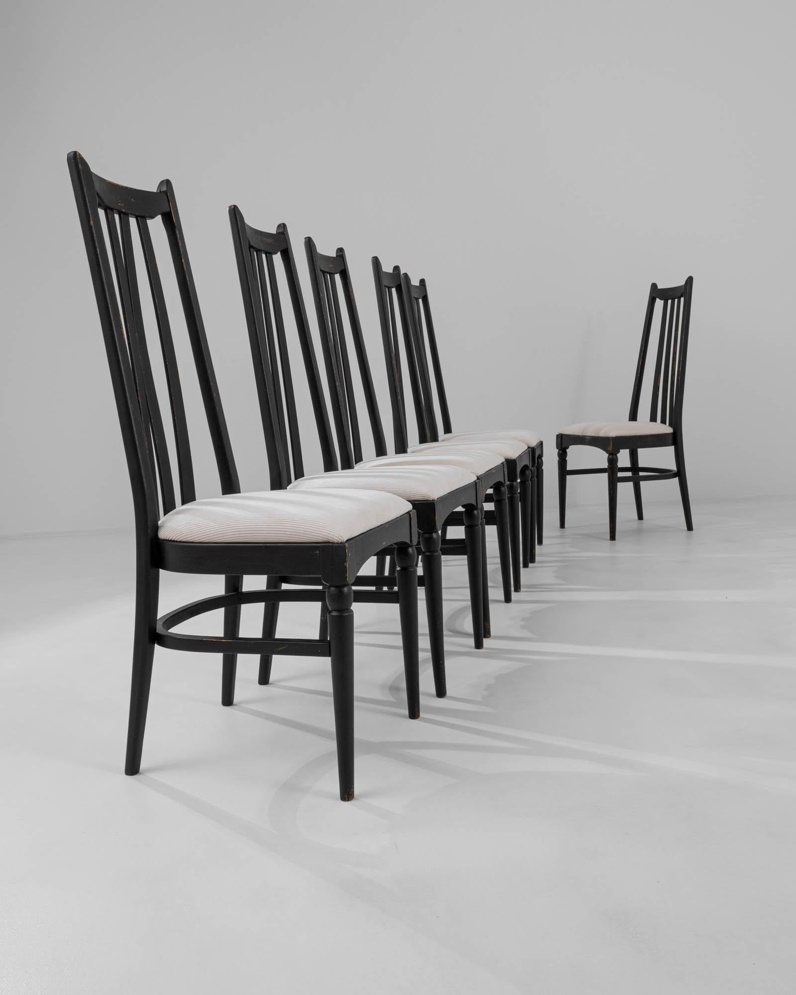Czech Mid-Century Modern Dining Chairs, Set of Six For Sale 4