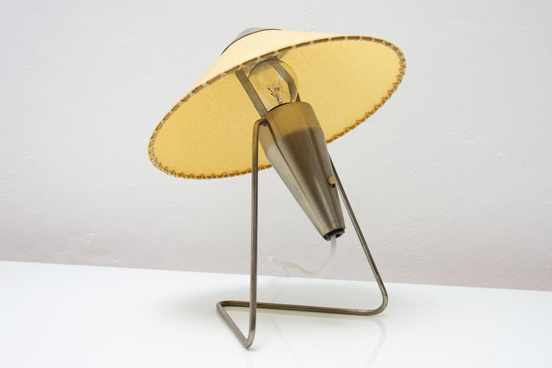 Czech mid century modern tripod desk lamp by Helena Frantova for Okolo, Czech. For Sale 7