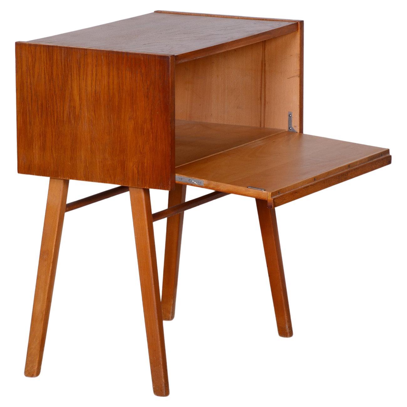 Czech Mid-Century Side Table, Cabinet Made Out of Oak, 1950s, Refreshed Polish For Sale