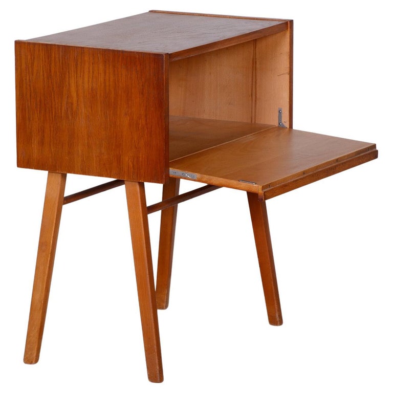 Czech Mid-Century Side Table, Cabinet Made Out of Oak, 1950s, Refreshed Polish For Sale at 1stDibs Czech Mid-Century Side Table... 