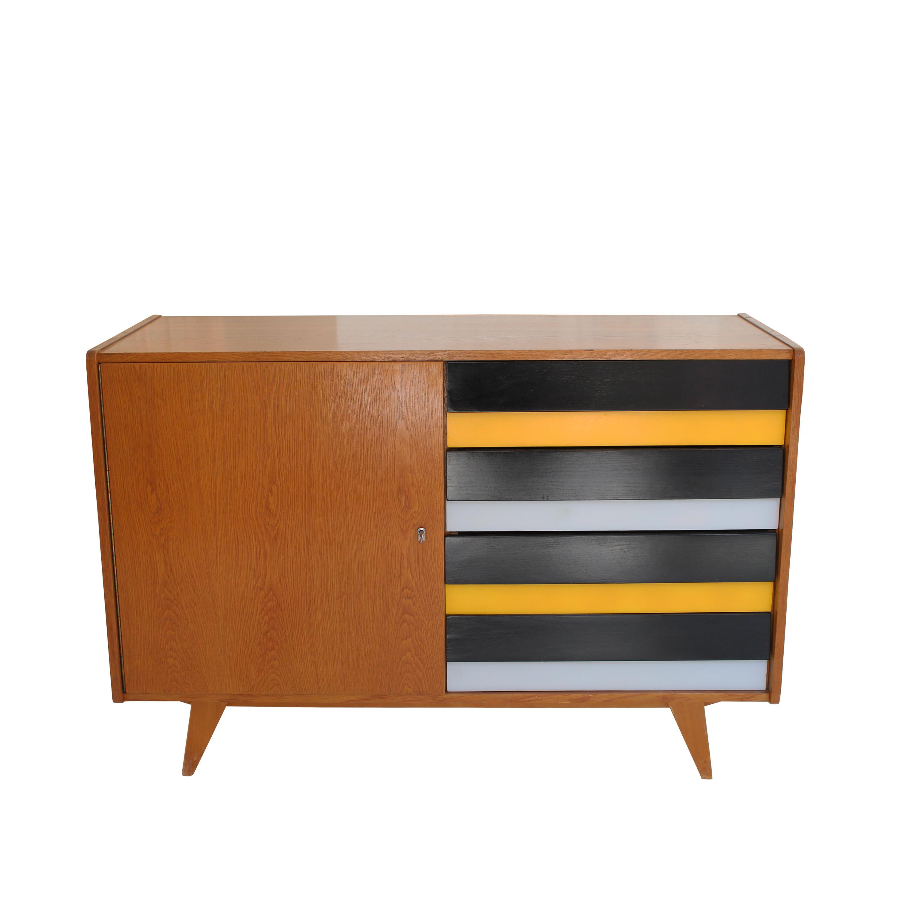 Mid-Century Modern Czech Oak Sideboard with Left-Side Lacquered Drawers, Czechoslovakia, 1960s For Sale