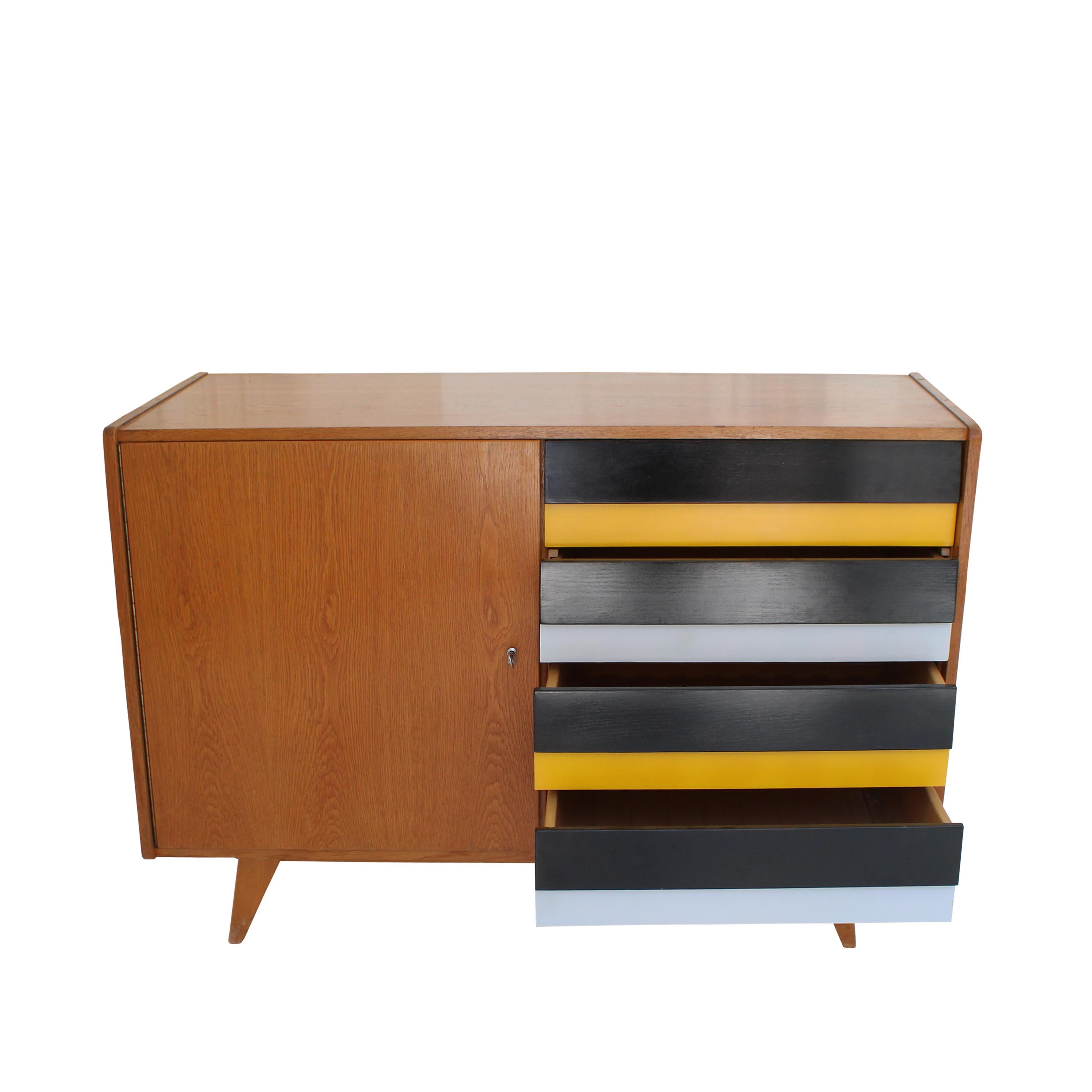 Mid-20th Century Czech Oak Sideboard with Left-Side Lacquered Drawers, Czechoslovakia, 1960s For Sale