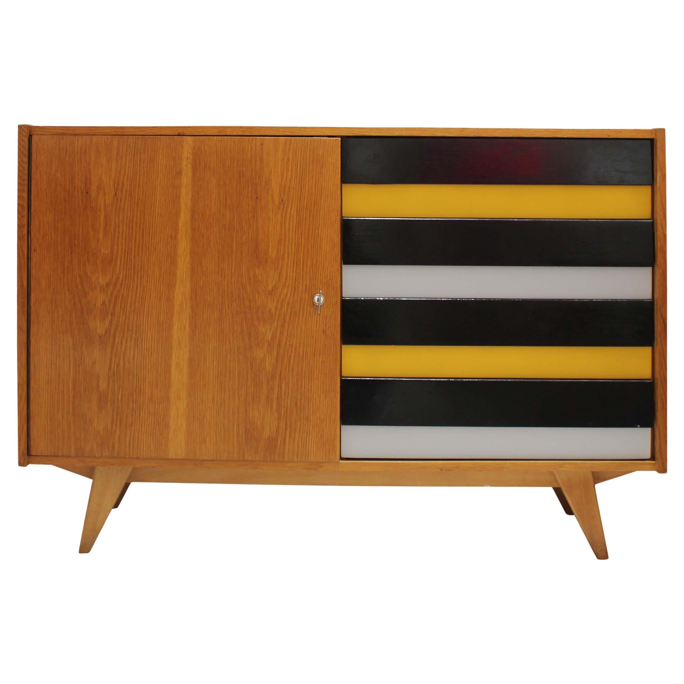 Czech Oak Sideboard with Left-Side Lacquered Drawers, Czechoslovakia, 1960s For Sale