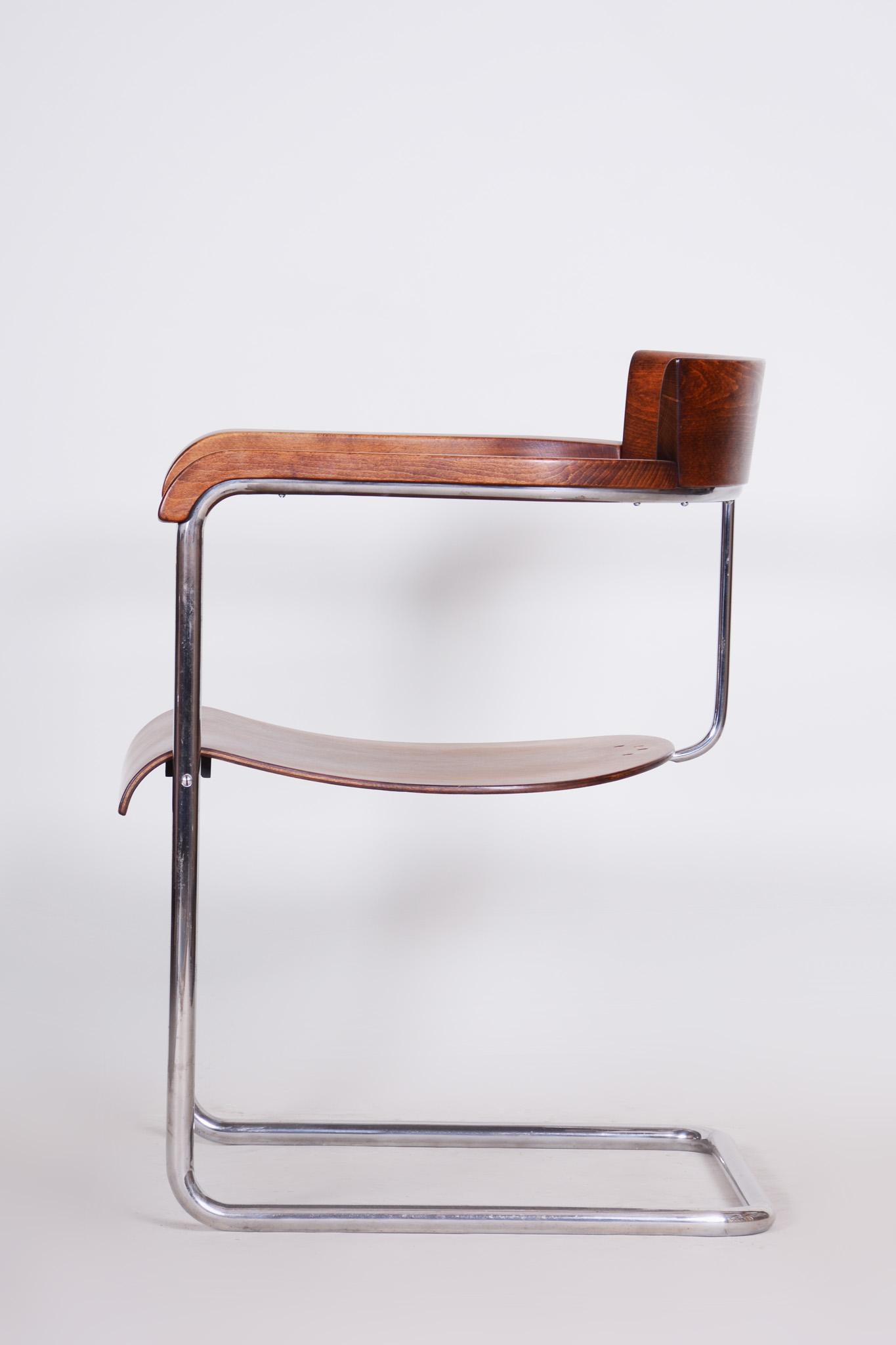Czech Original Walnut Art Deco Chair Designed by Jindrich Halabala, 1930-1939 5