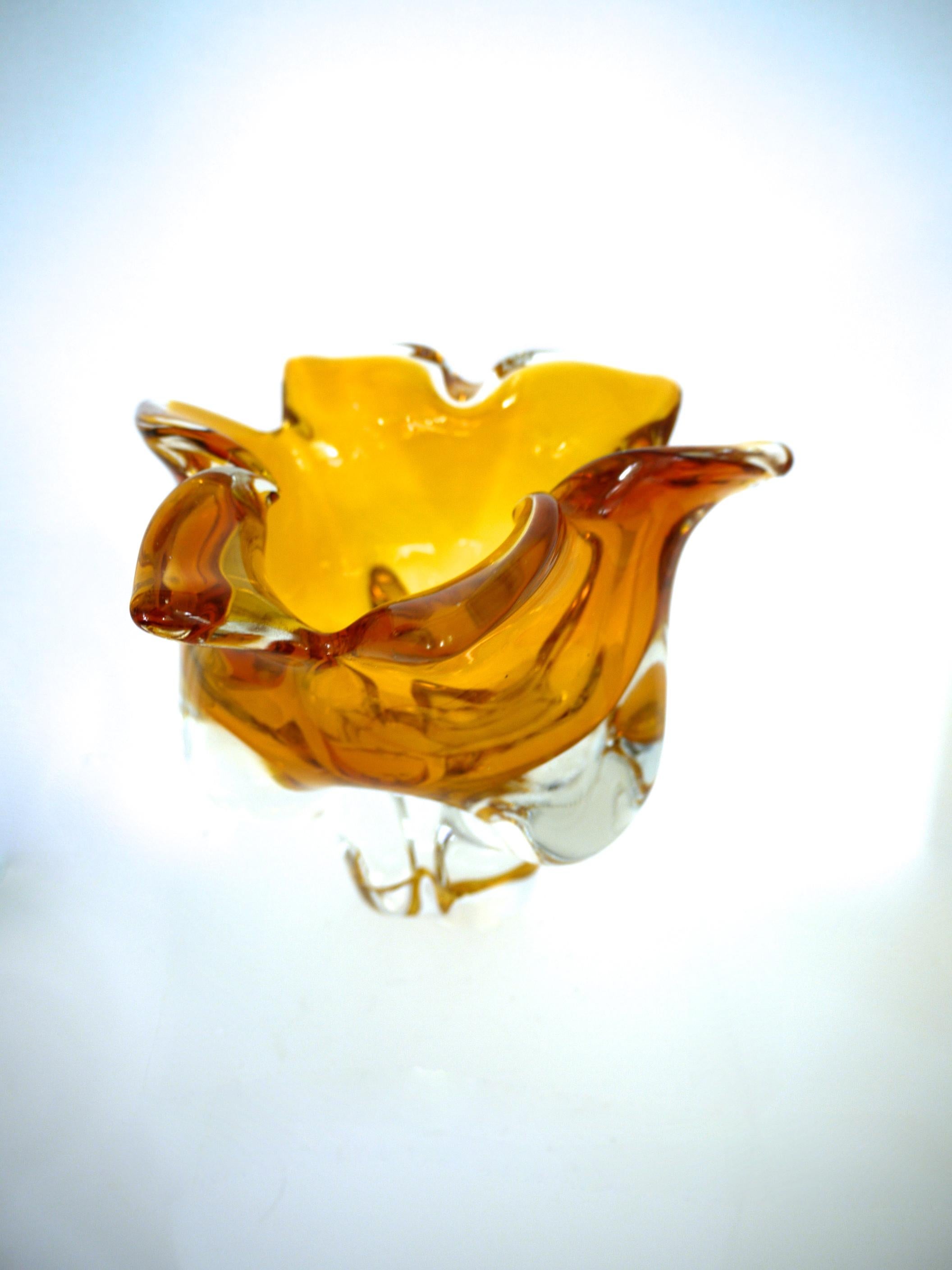 Czech Republic Glass Bowl by Josef Hospodka for Chribska Amber, Late 1950s For Sale 1