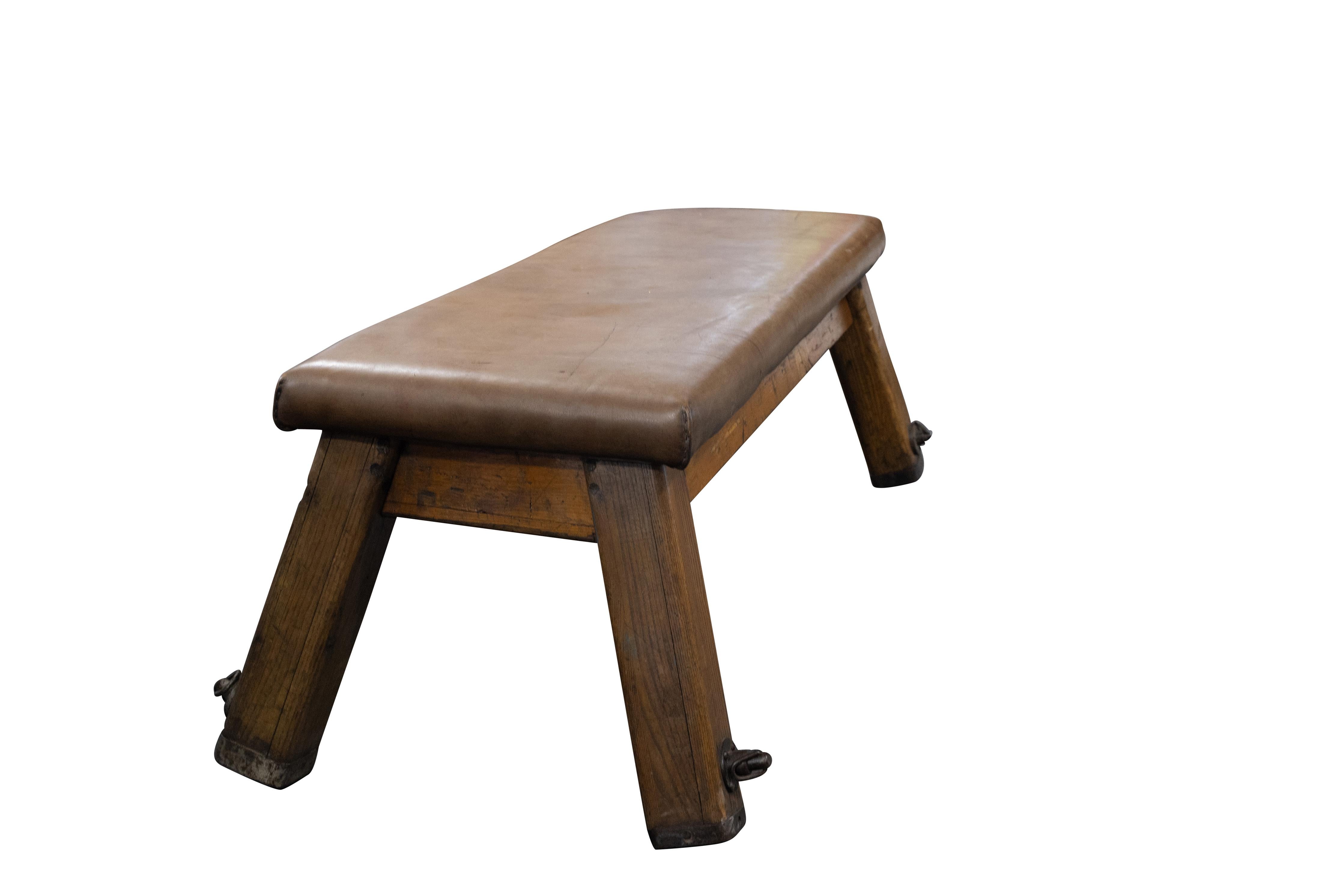 Ceco Czech Republic Vaulting Horse Bench in vendita