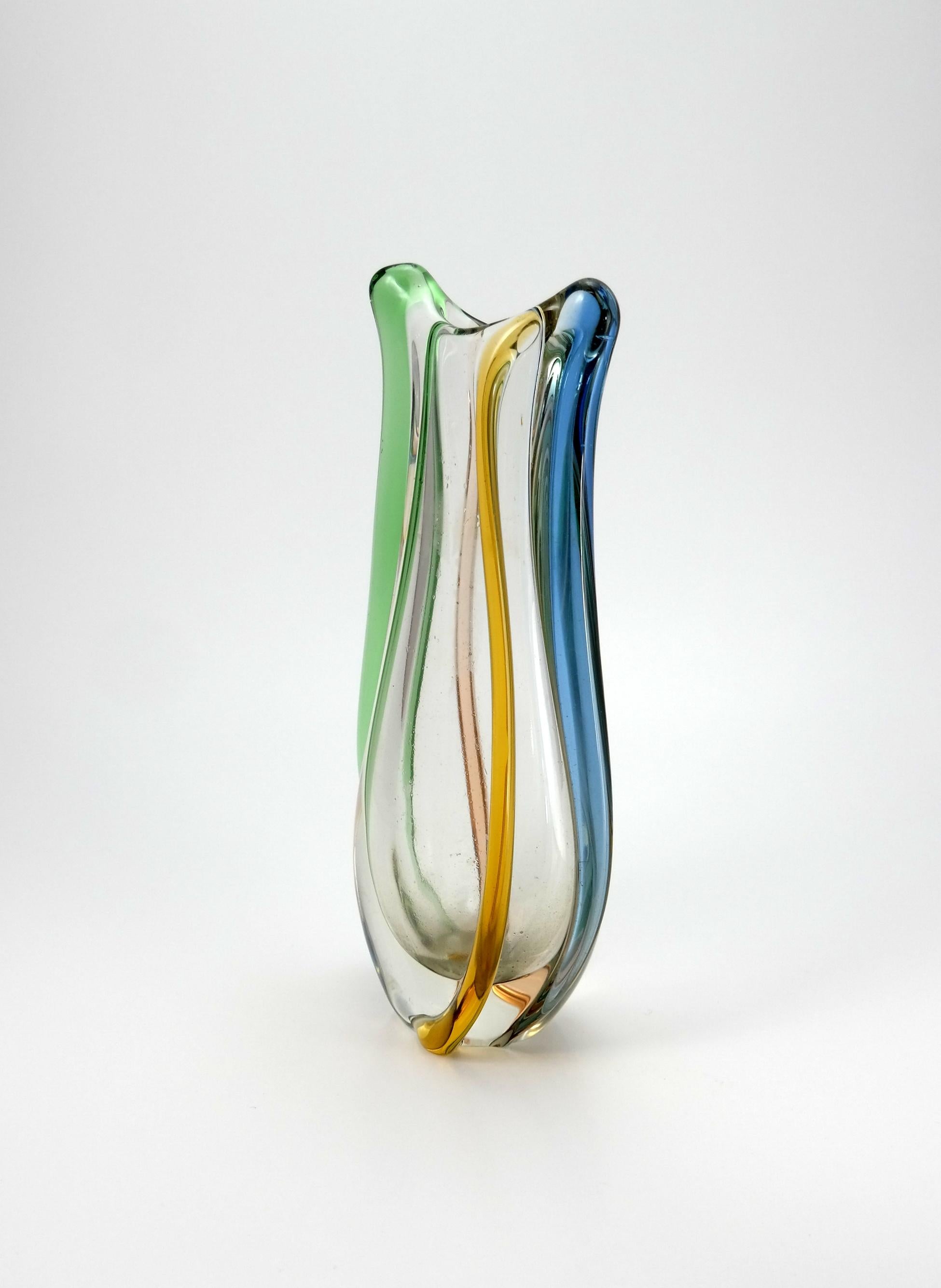 Vase Rhapsody tchèque par František Zemek pour Mstisov Glass Factory, années 1960 Bon état à Budapest, HU