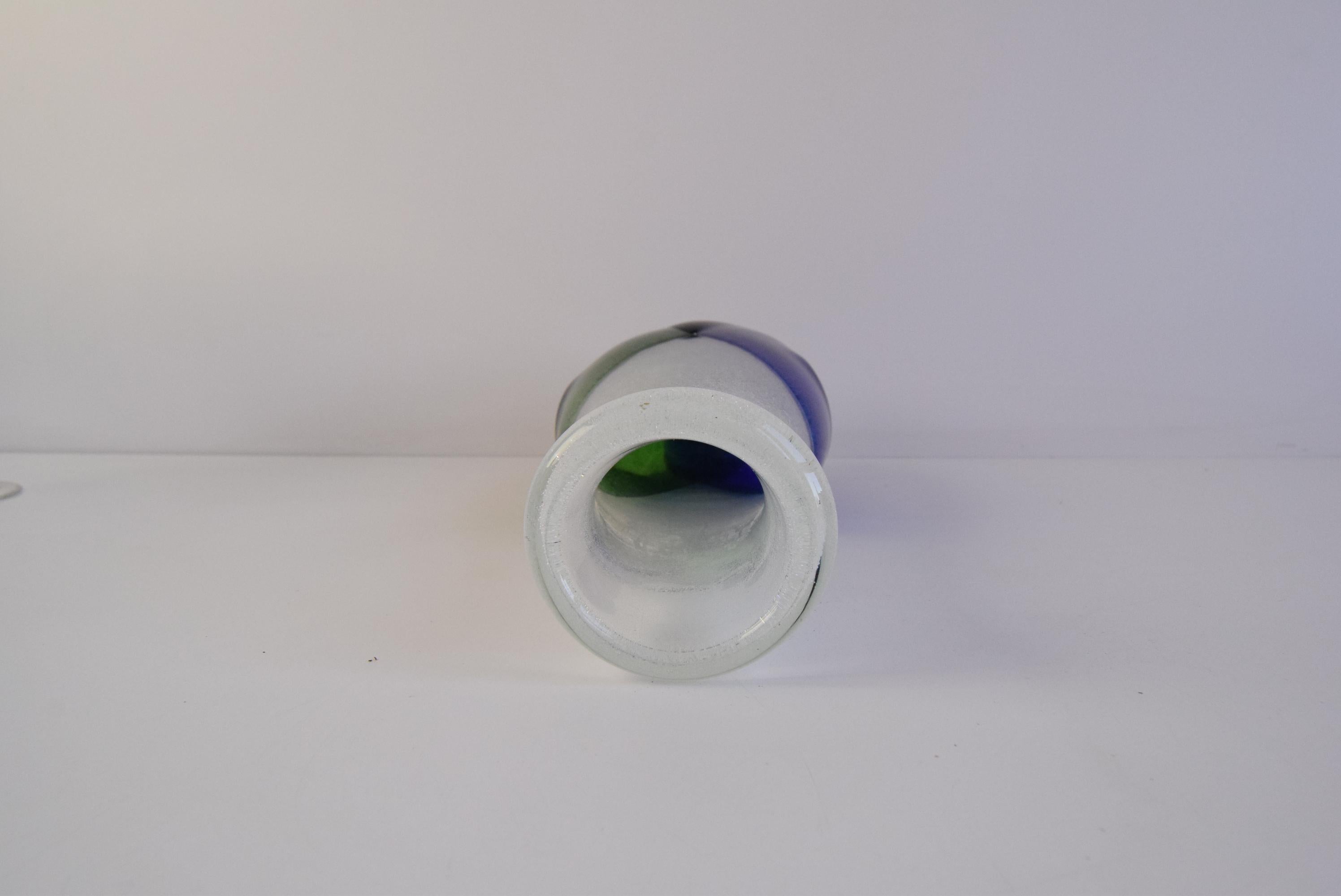 Czech Sommerso Art Glass Vase in Blue and Green For Sale 6