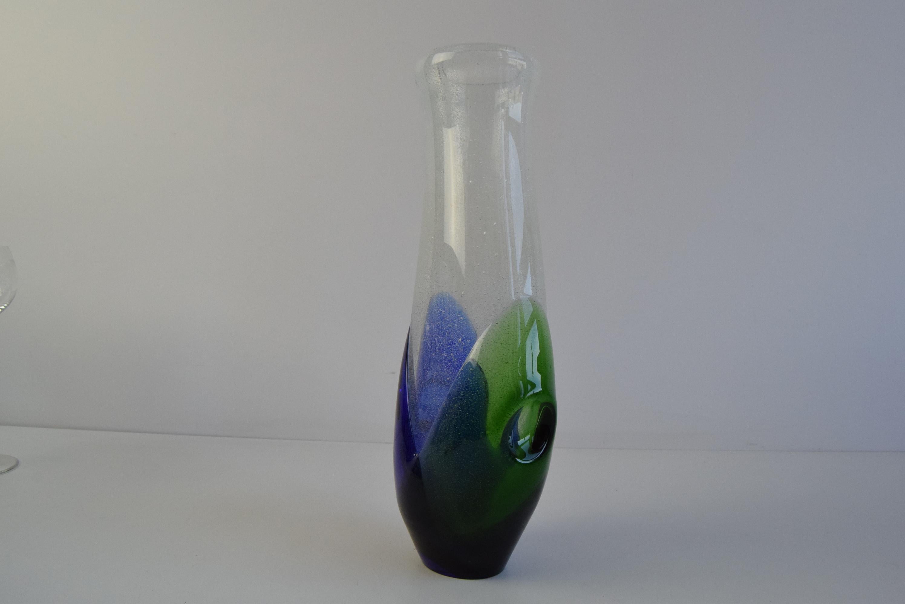 Mid-Century Modern Czech Sommerso Art Glass Vase in Blue and Green For Sale