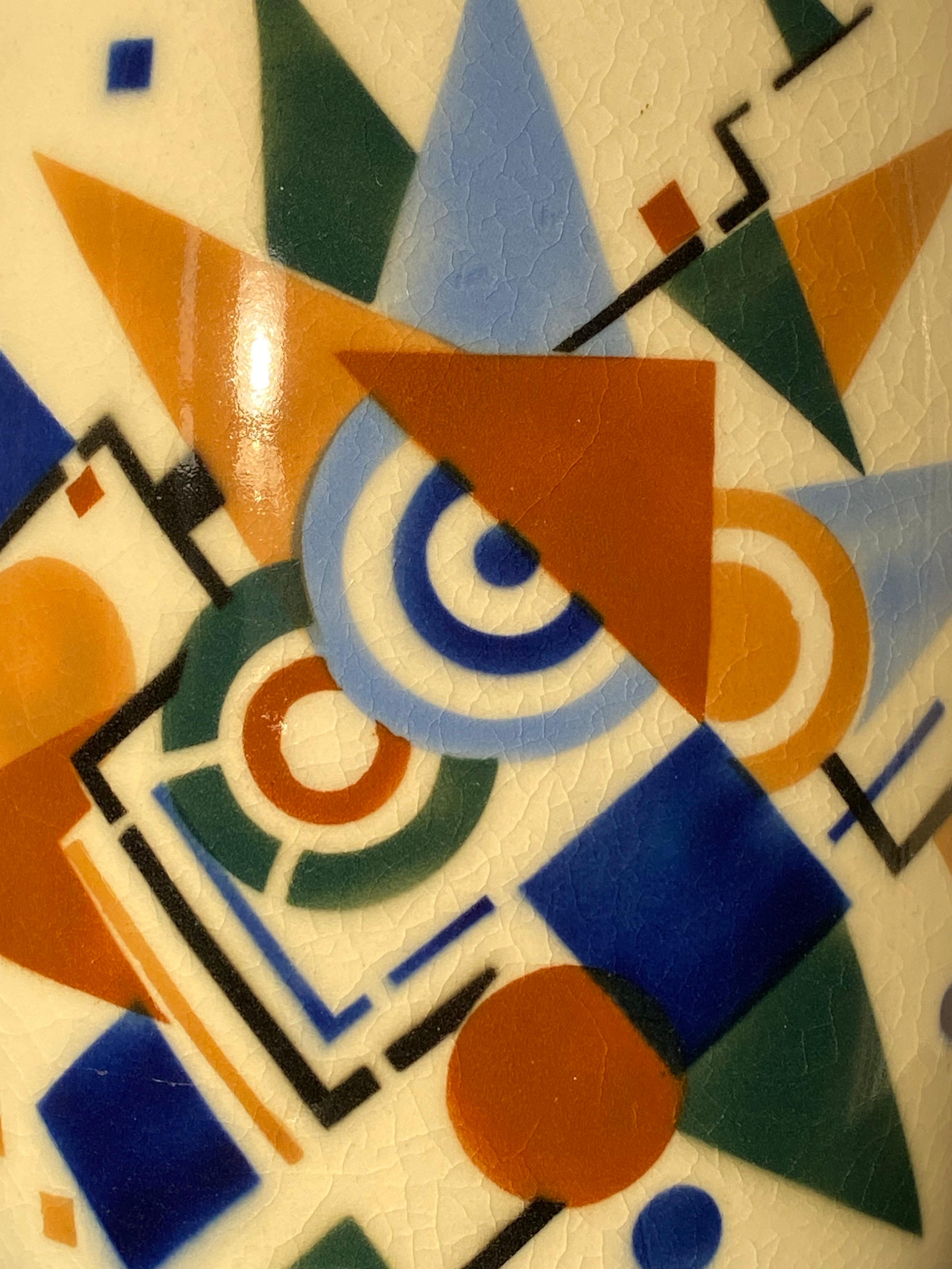 Art déco Pichet tchèque Spritzdekor en céramique cubiste à la manière de Kandinsky en vente