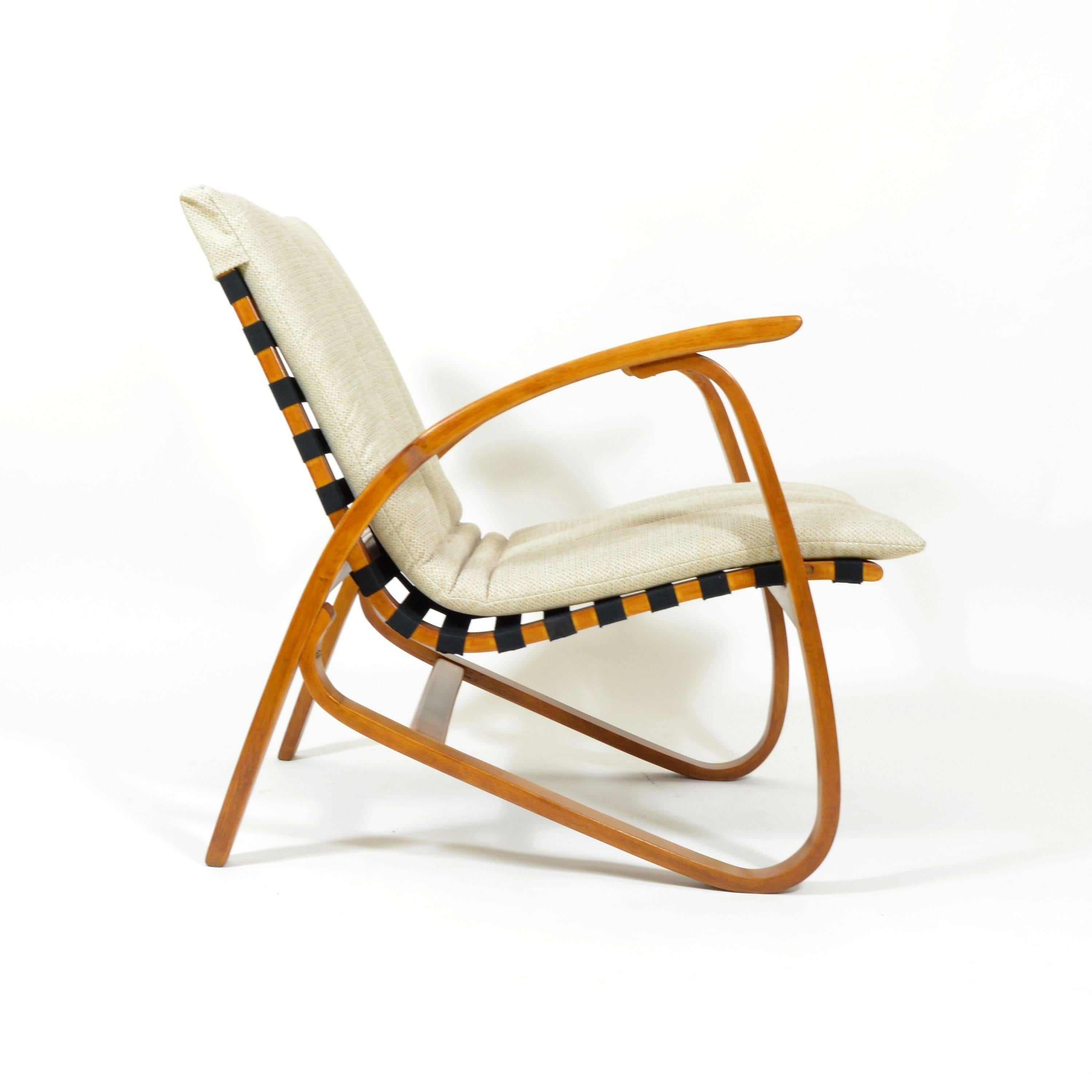 Czech Strap Armchair by Jan Vaněk, 1930s In Good Condition For Sale In Zbiroh, CZ