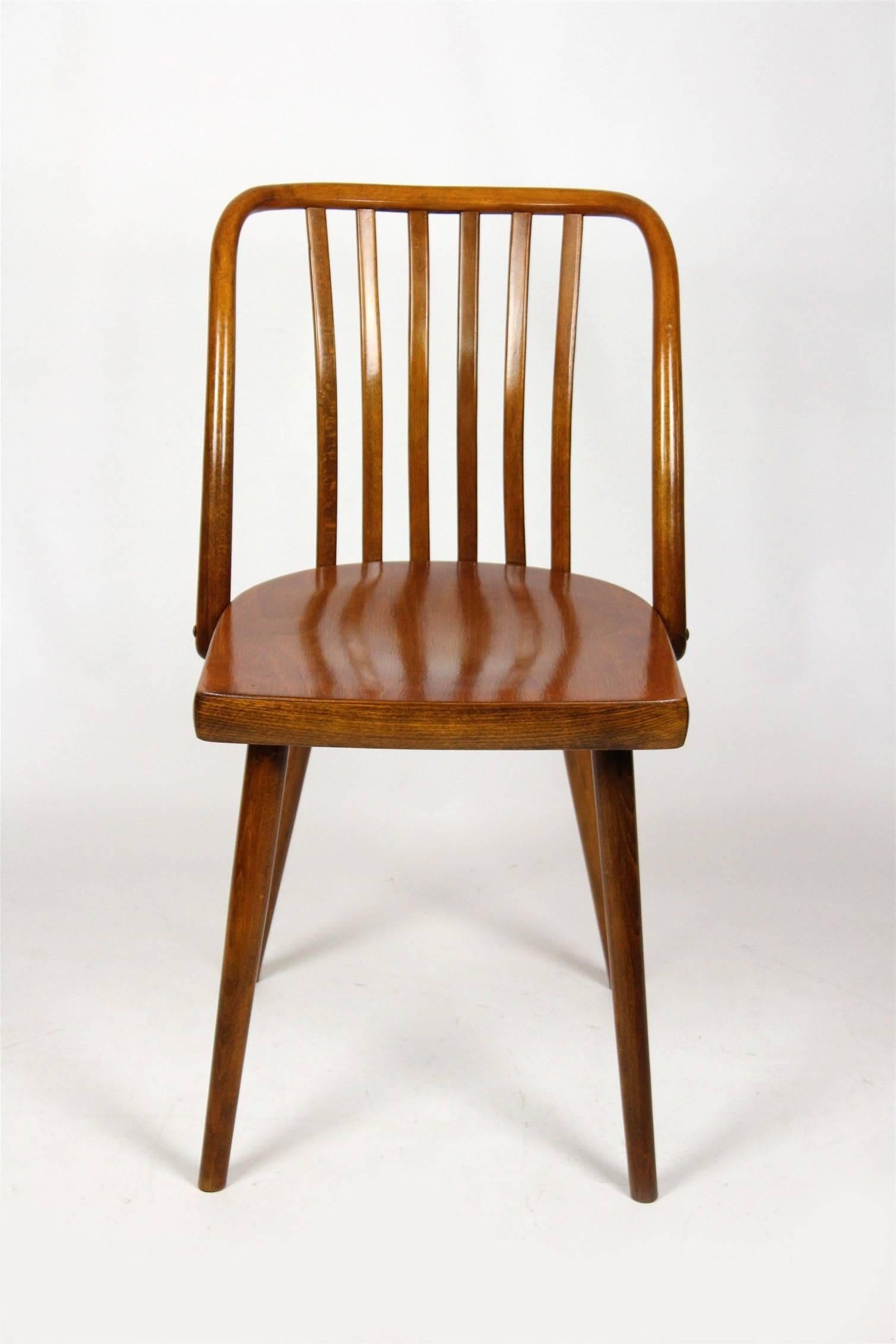 Czech Wooden Chairs by Antonin Suman for TON, 1960s, Set of Four In Good Condition In Żory, PL