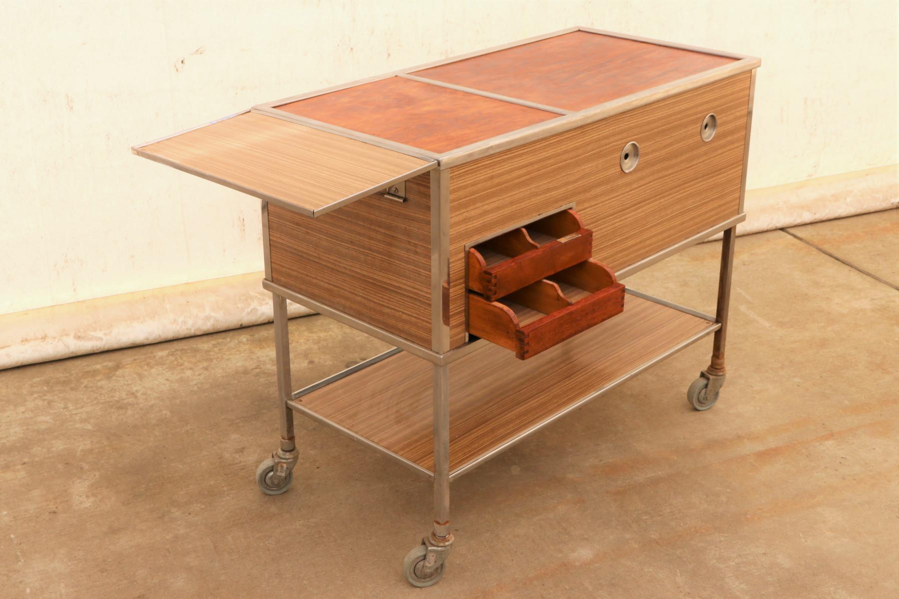 Czechoslovak Industrial Kitchen Serving Trolley on Wheels from the 1970s For Sale 1
