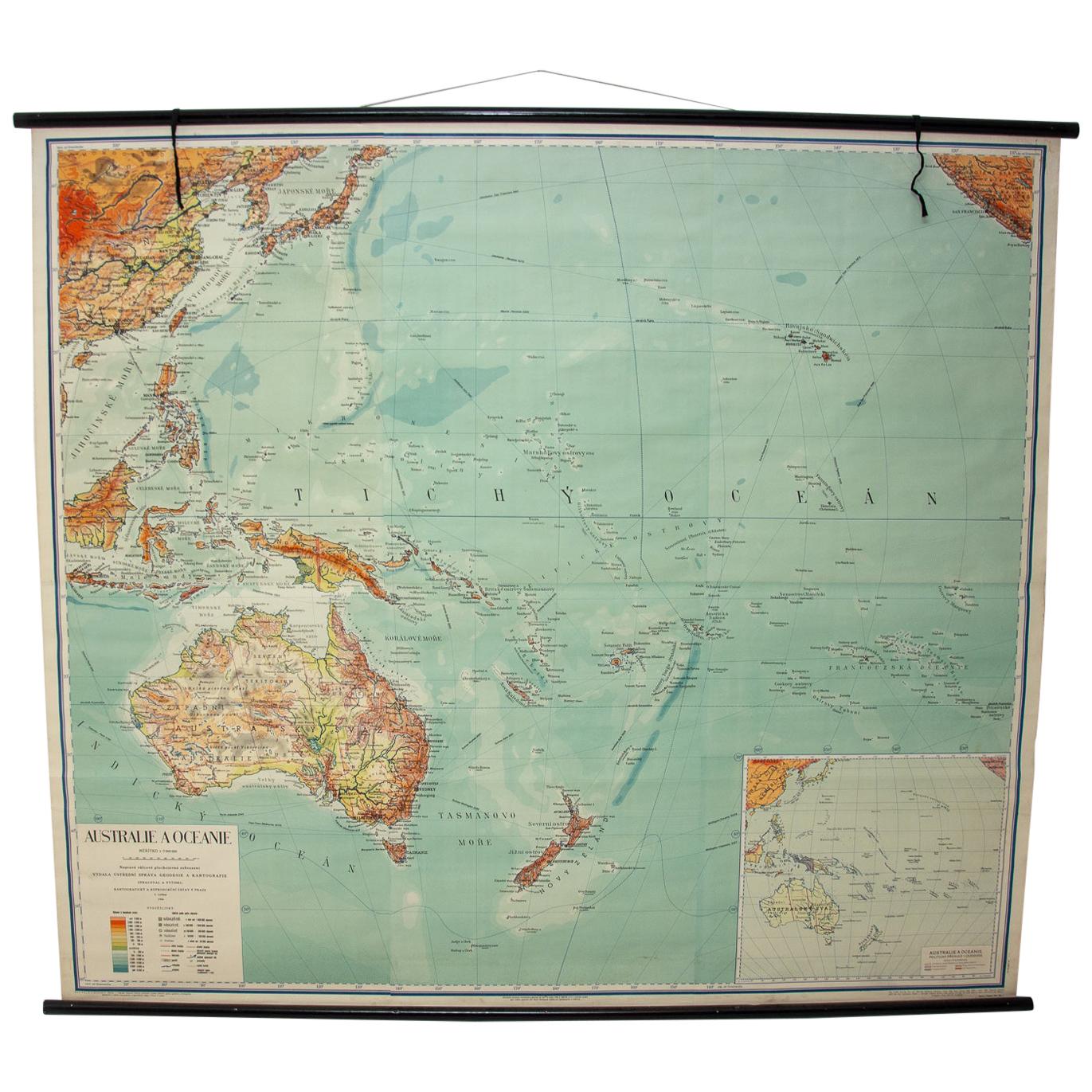 Czechoslovak Vintage School Maps of Australia and Oceania, 1955