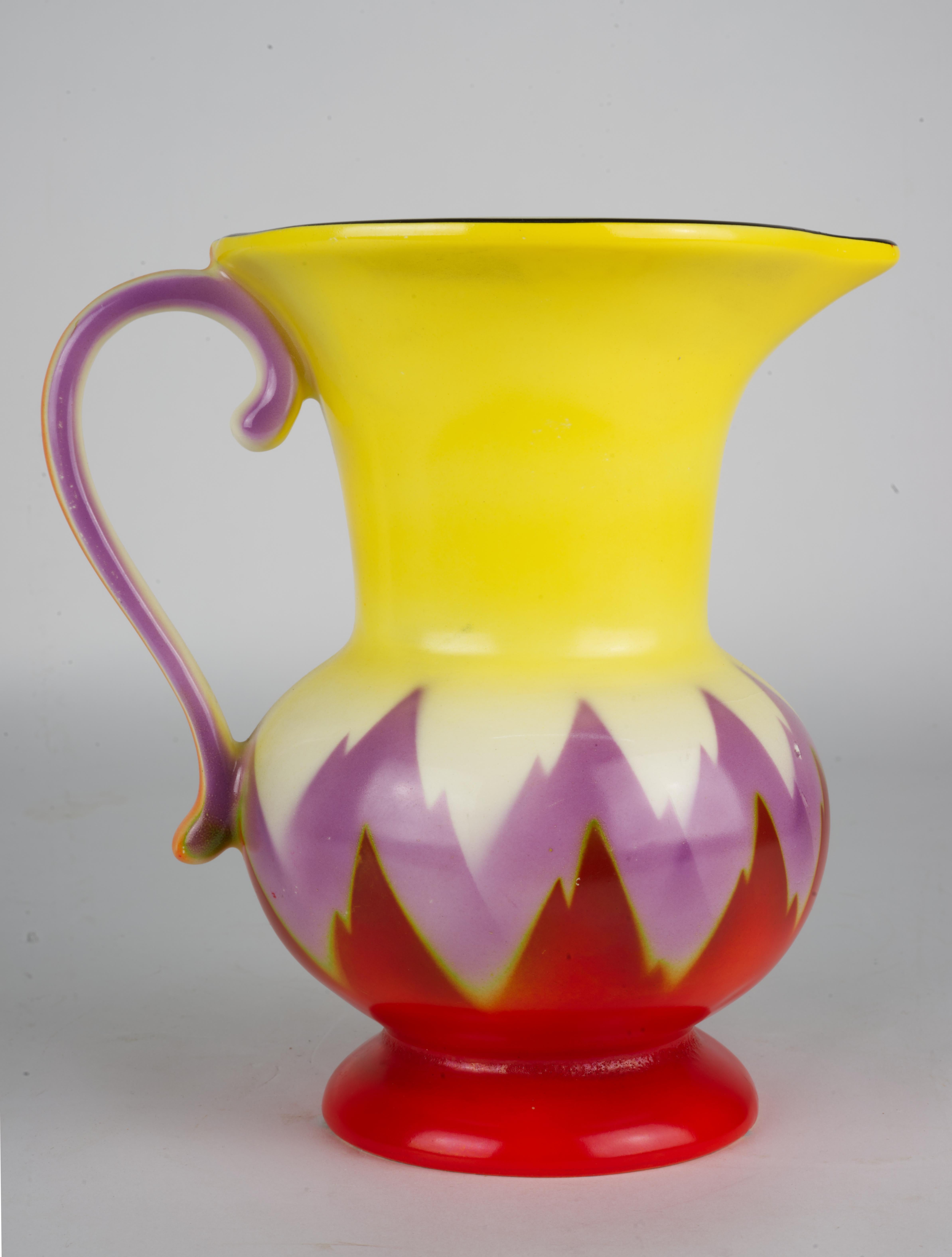 Art Deco Ditmar Urbach Pitcher Czechoslovakia Flame Decor 1920-1938 In Good Condition For Sale In Clifton Springs, NY