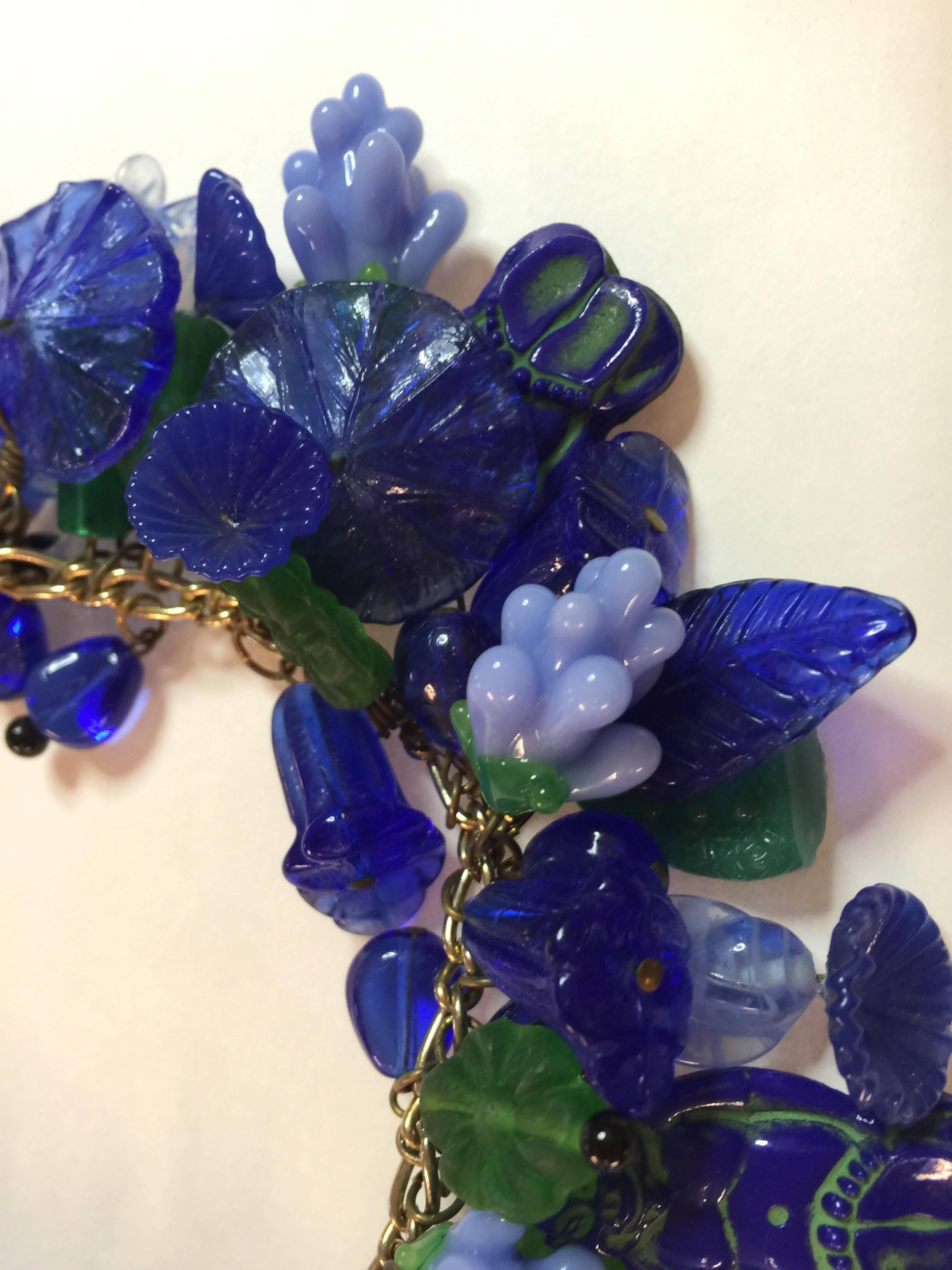 Czechoslovakian 1940s Floral Leaf Glass Charms Necklace Pididdily Links 1960s For Sale 1