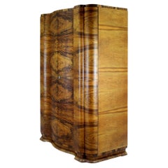 Czechoslovakian Art Deco Curved Walnut Veneer Wardrobe, 1940s