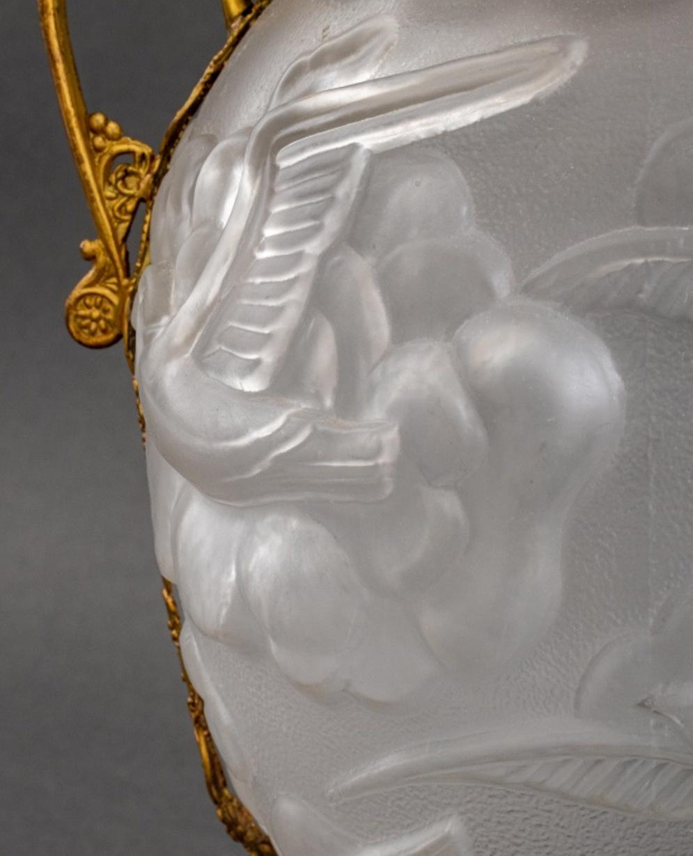 Tschechoslowakei-Vase aus vergoldetem Metall und Glas im Art déco-Stil im Angebot 1