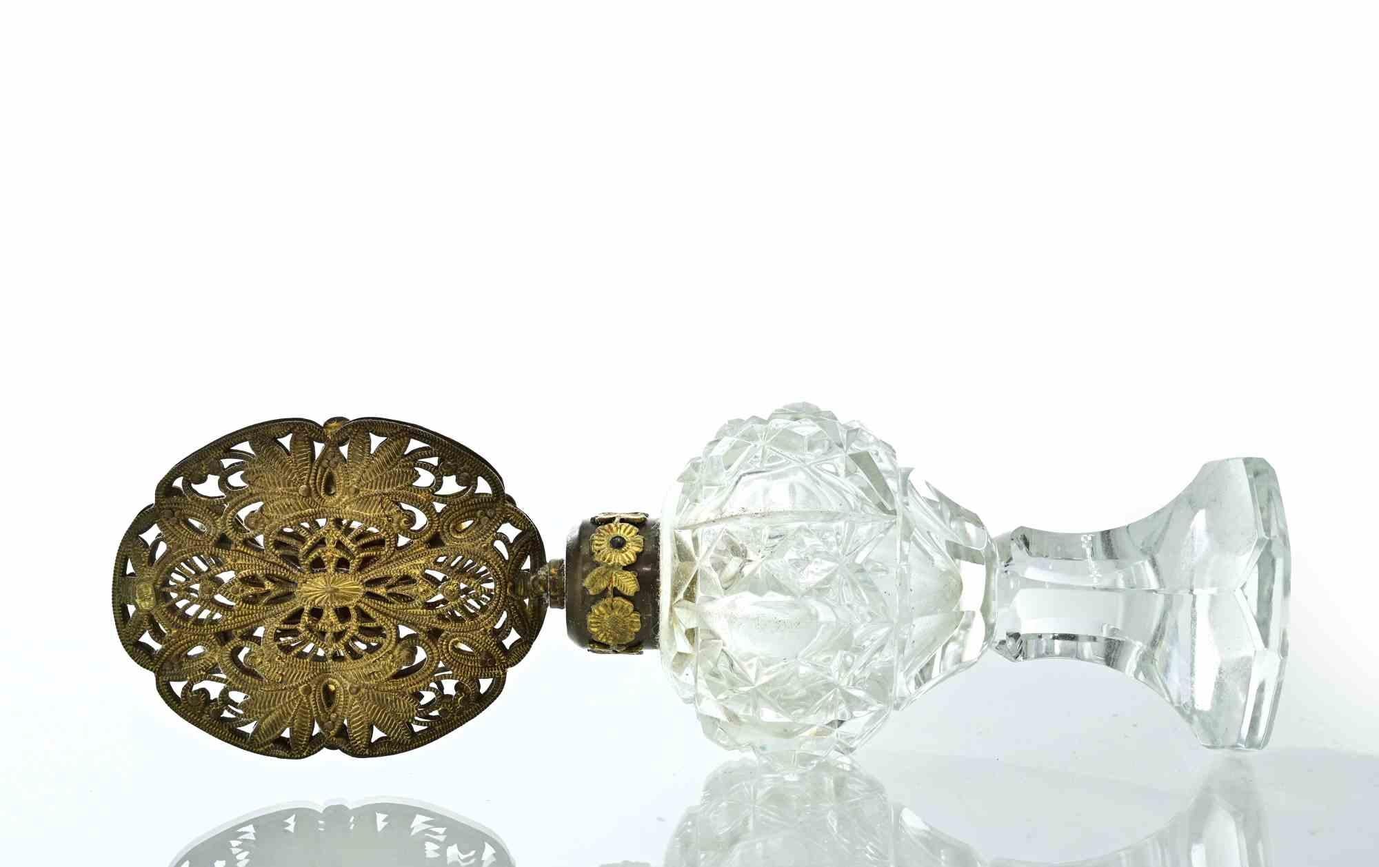 Czechoslovakian Art Deco Glass Perfume Bottle, 1930s In Good Condition For Sale In Roma, IT