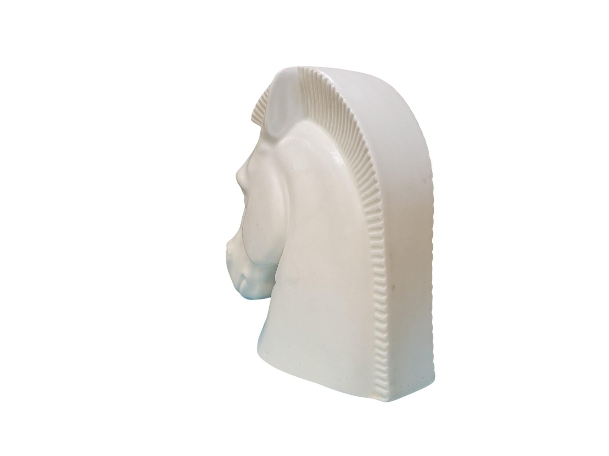 Busto di cavallo in porcellana di bisquit cecoslovacca, 1920-1960 circa in vendita 5