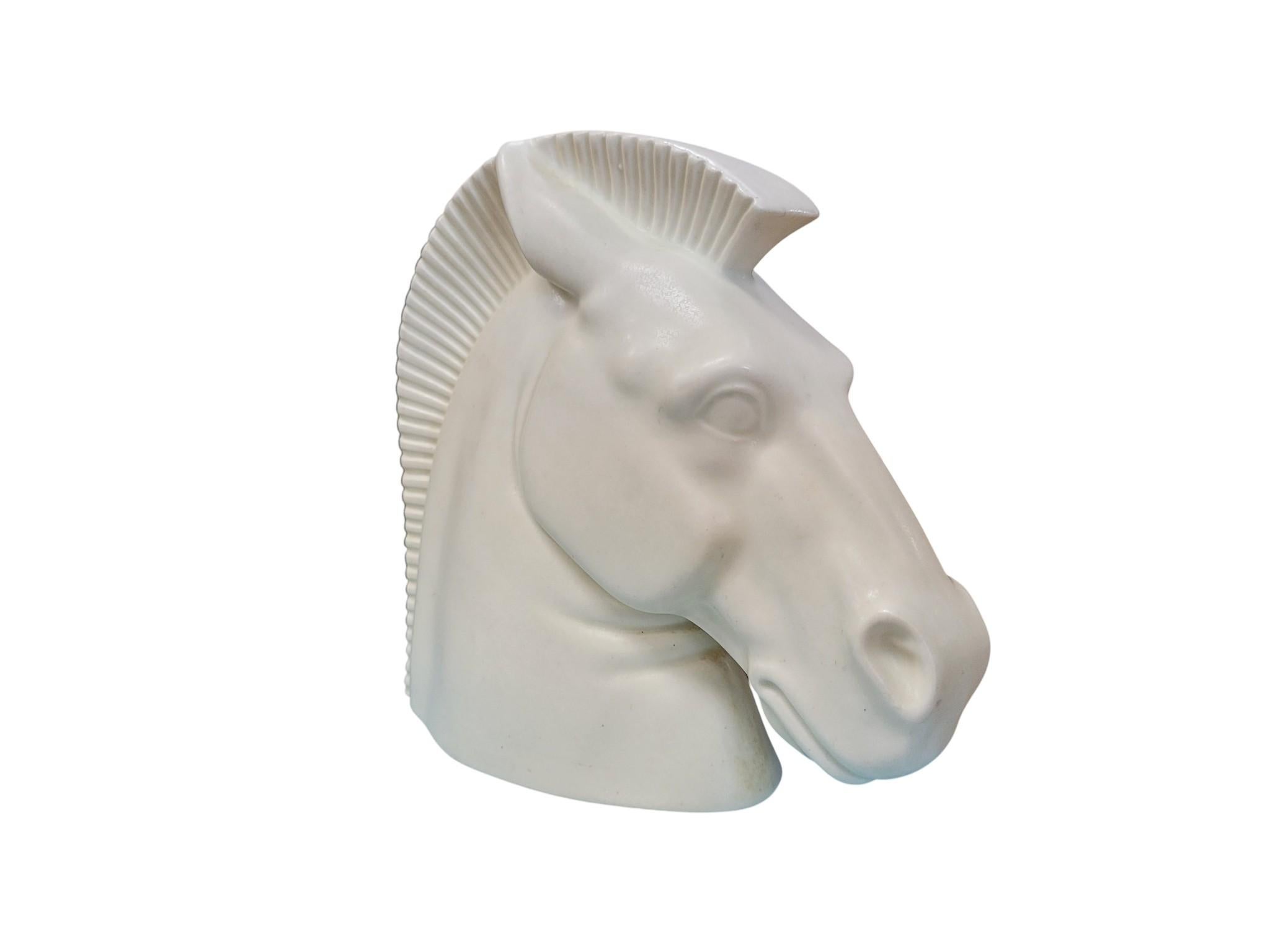 Busto di cavallo in porcellana di bisquit cecoslovacca, 1920-1960 circa in vendita 2