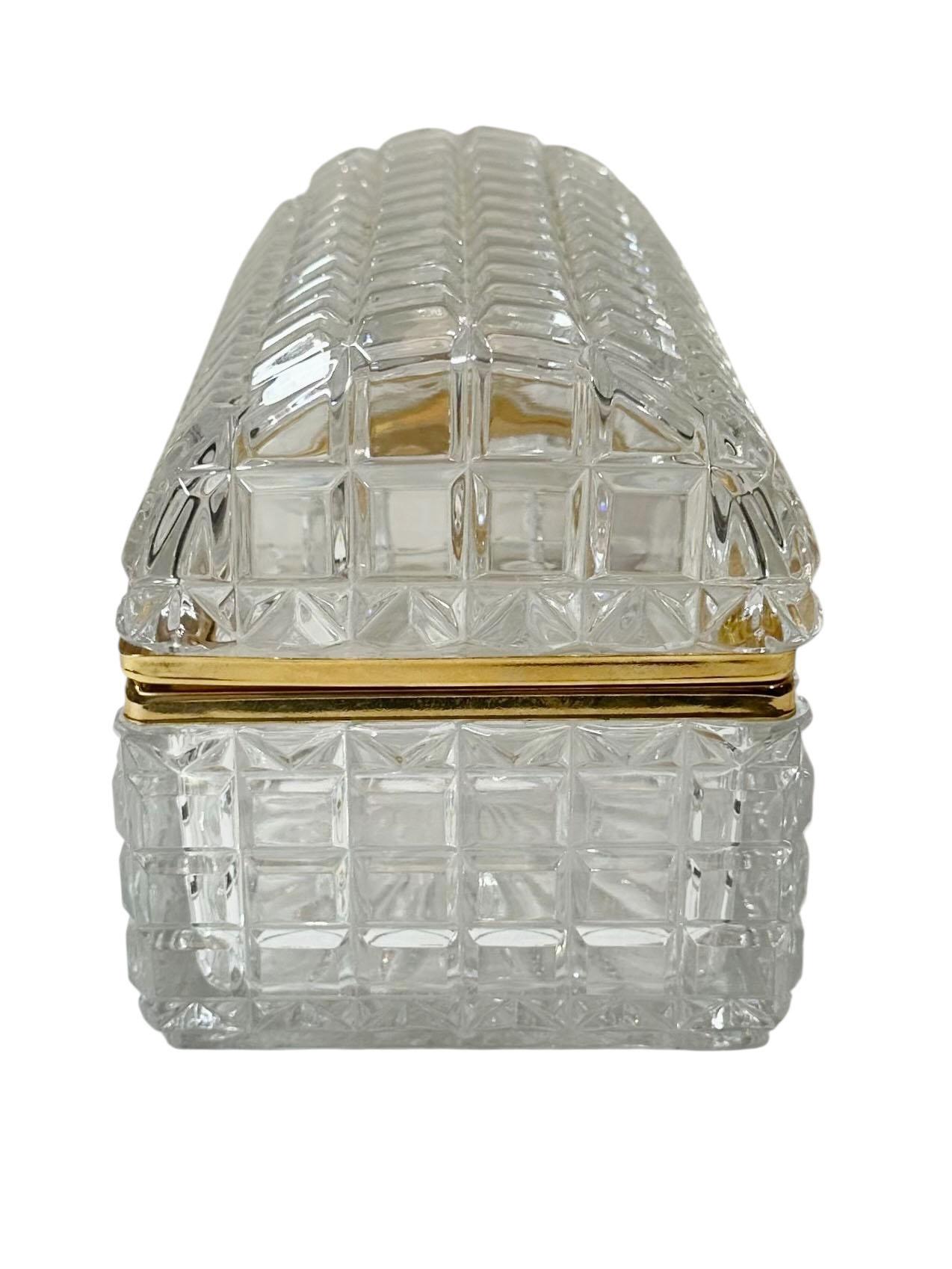 Czechoslovakian Crystal Box In Good Condition For Sale In Tampa, FL