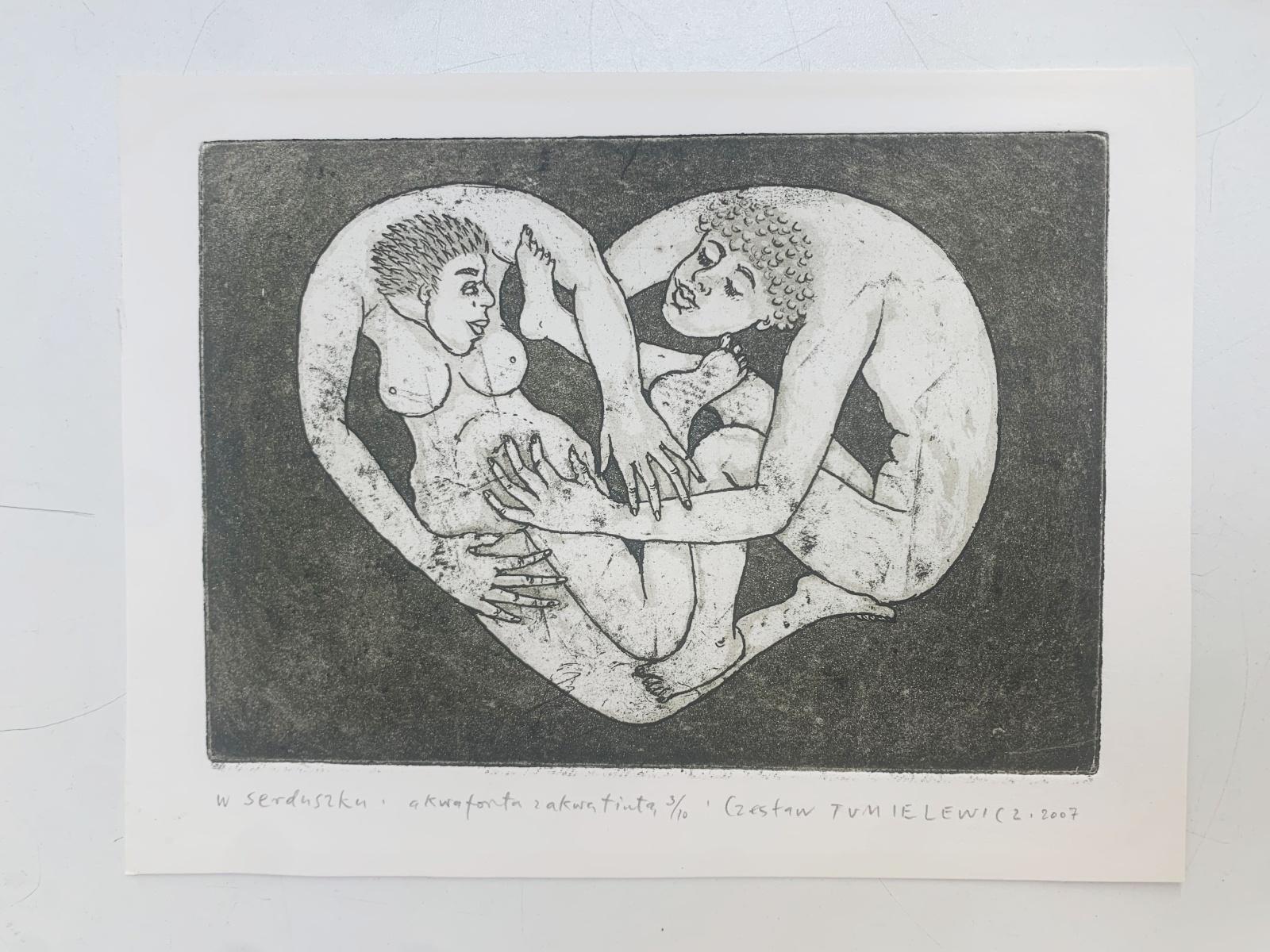 En un corazón. Grabado Figurativo, Blanco y Negro, Desnudo, Romántico, Arte Polaco en venta 1