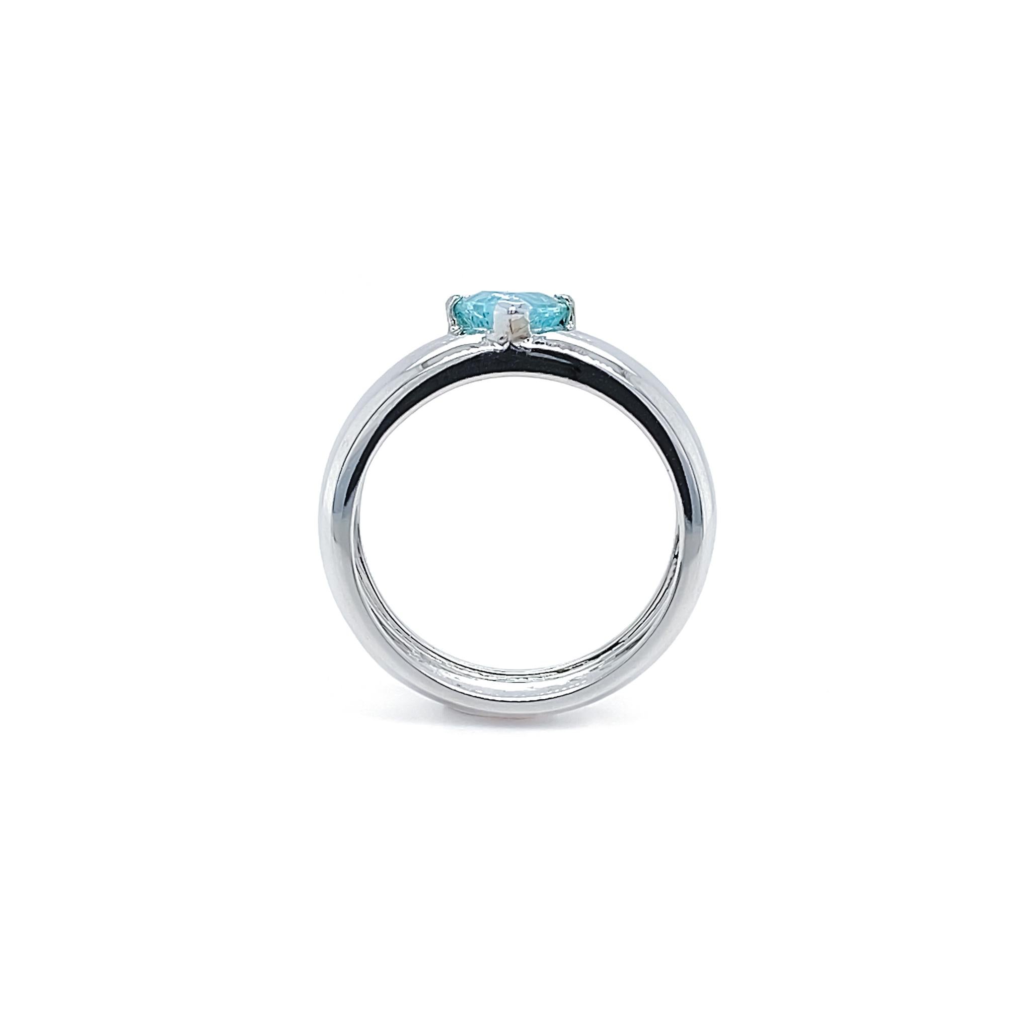 Contemporary D by Dilys' Certified Brazilian Paraiba Everyday Band Ring in 18K Gold For Sale