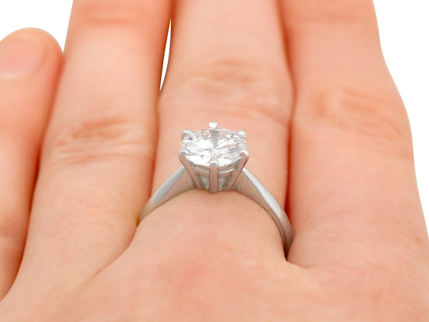 D Color 2 Carat Diamond and Platinum Solitaire Engagement Ring For Sale at 1stDibs 2 carat