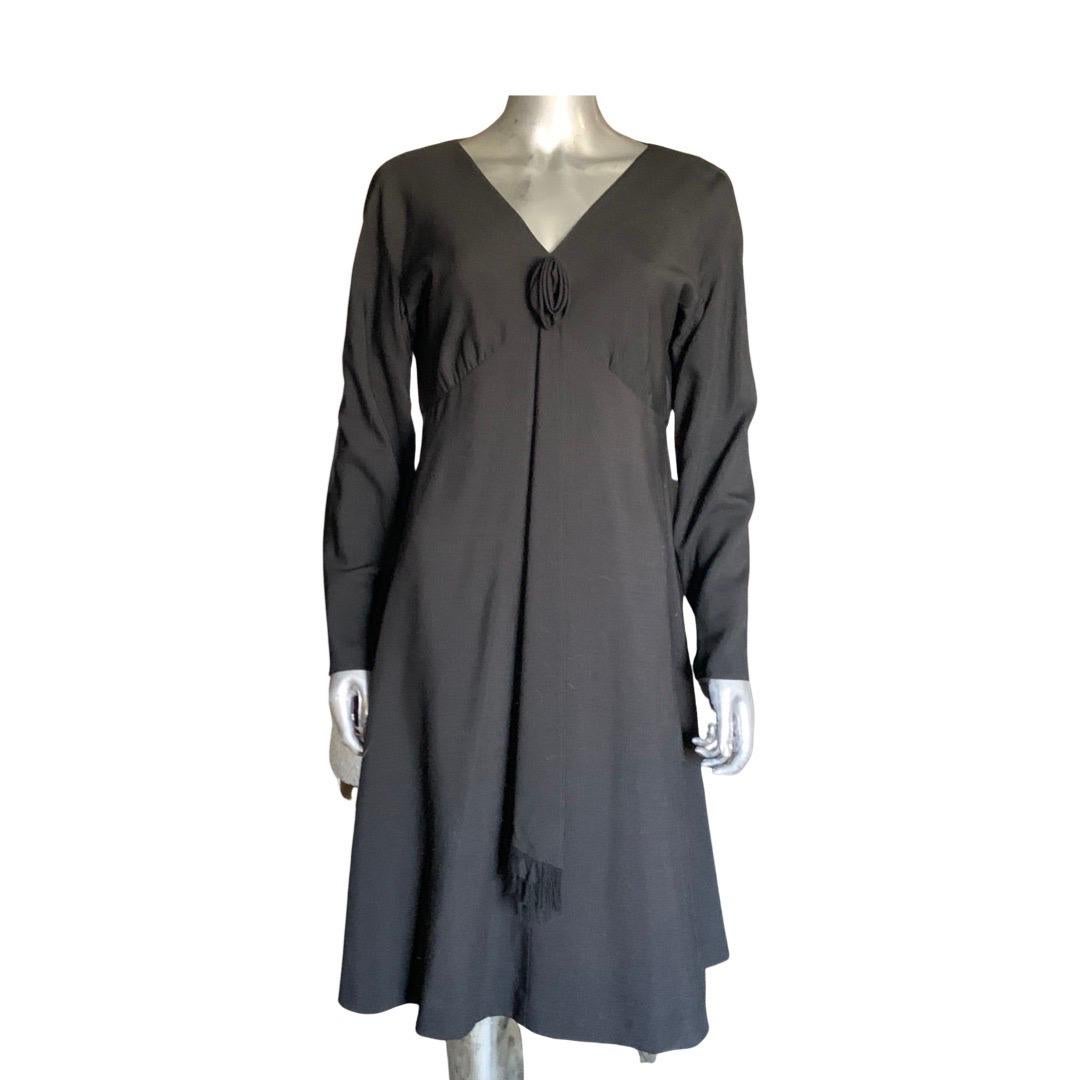 dCrenza Beverly Hills - Petite robe de cocktail noire vintage faite sur-mesure, taille 14  Pour femmes en vente