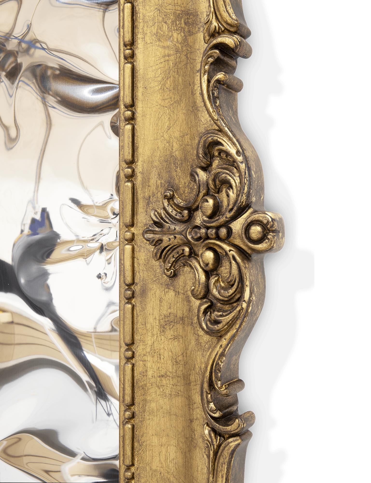 Sculpté à la main Miroir D. Dinis - Détails artisanaux en acier inoxydable et laiton - Boca do Lobo en vente