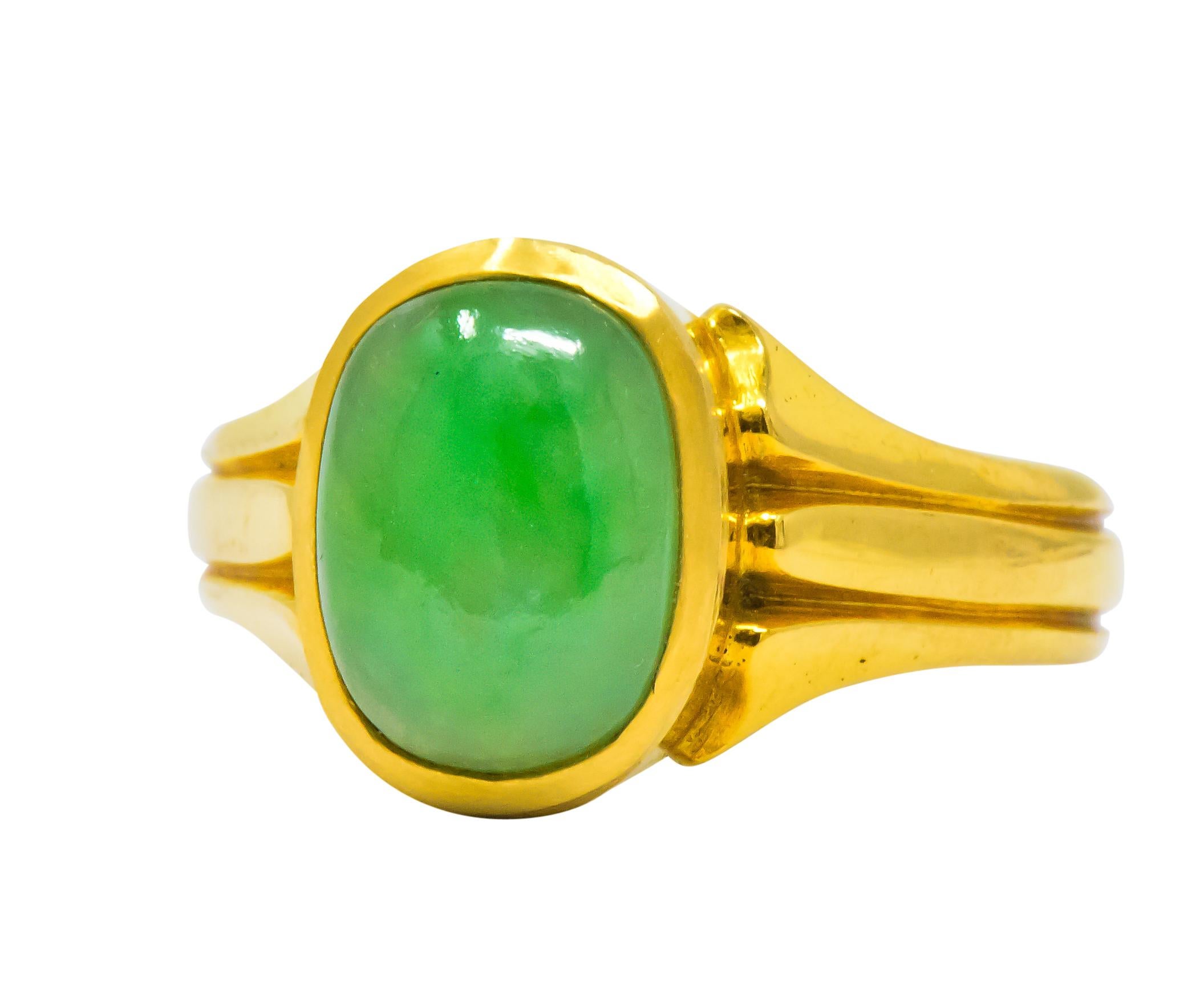 D & F Victorian Jadeite Jade 18 Karat Gold Unisex Ring GIA 2